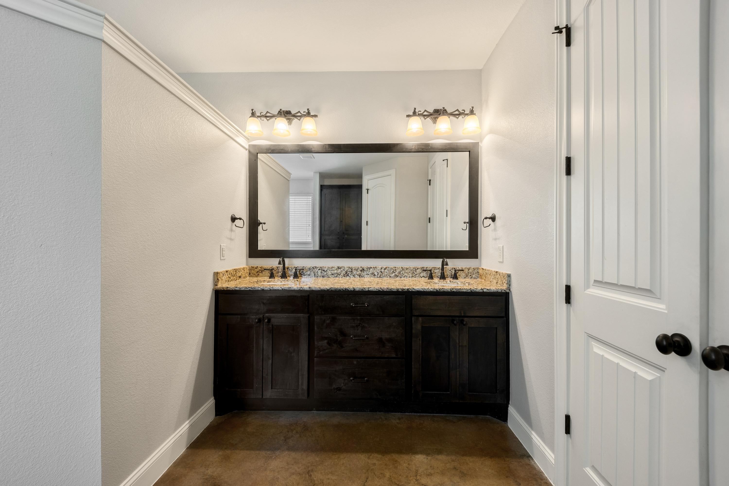 247 River Bend Trail Combine TX 75159