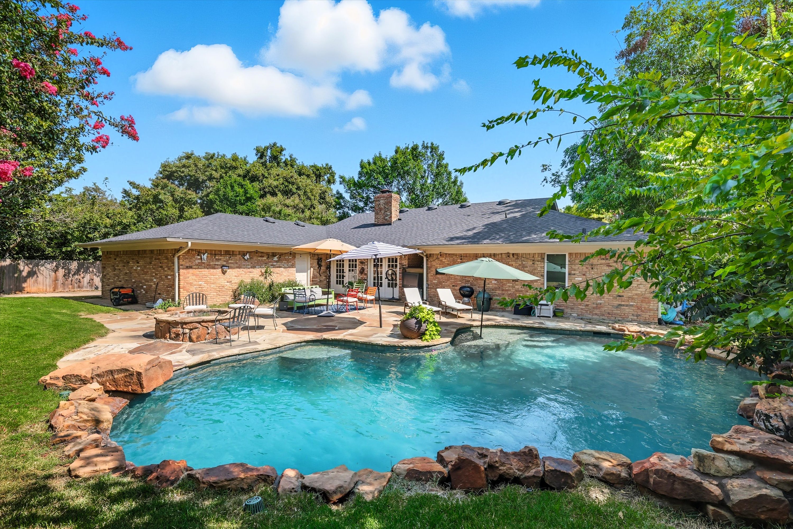 3904 Stonehenge Road Fort Worth TX 76109