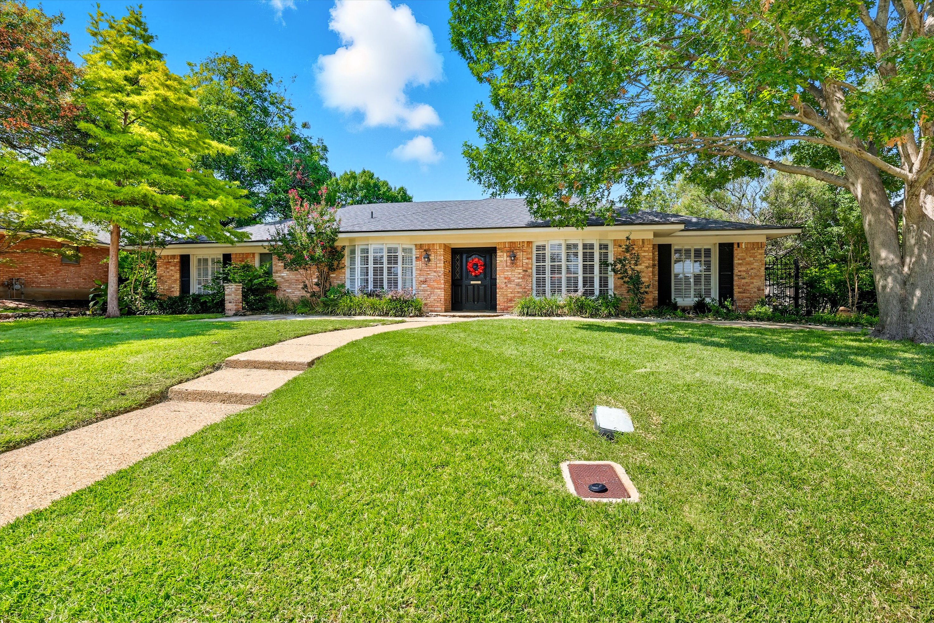 3904 Stonehenge Road Fort Worth TX 76109
