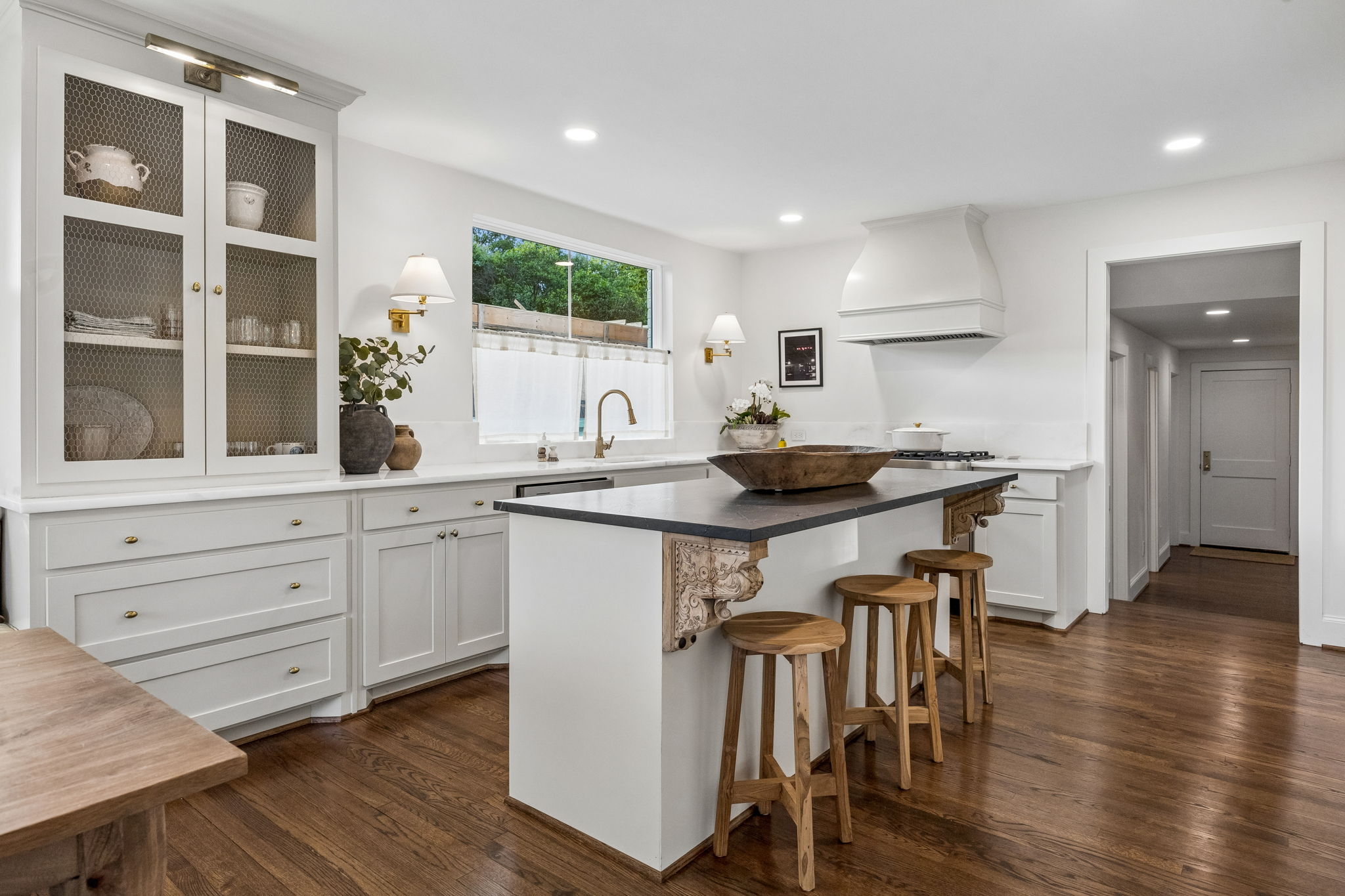 6839 Gaston Avenue Dallas TX 75214