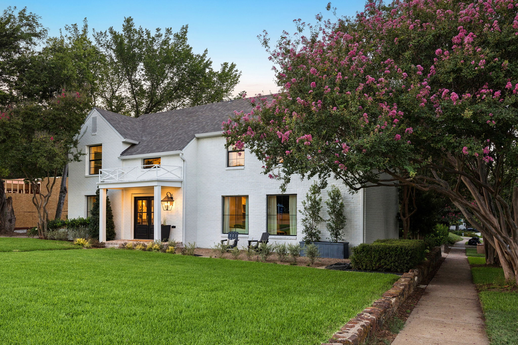 6839 Gaston Avenue Dallas TX 75214