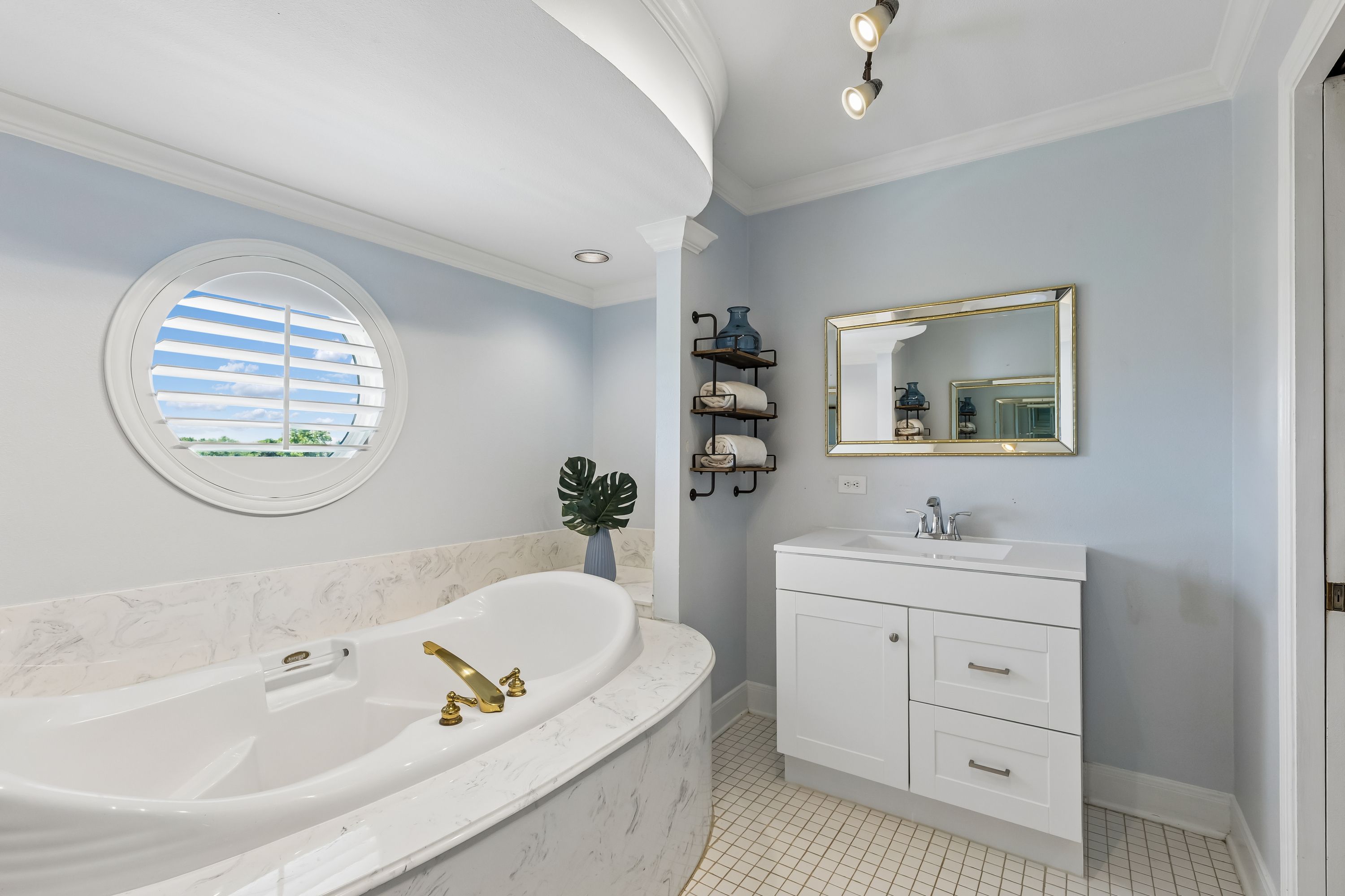 221 Carriage Hill Lane Heath TX 75032