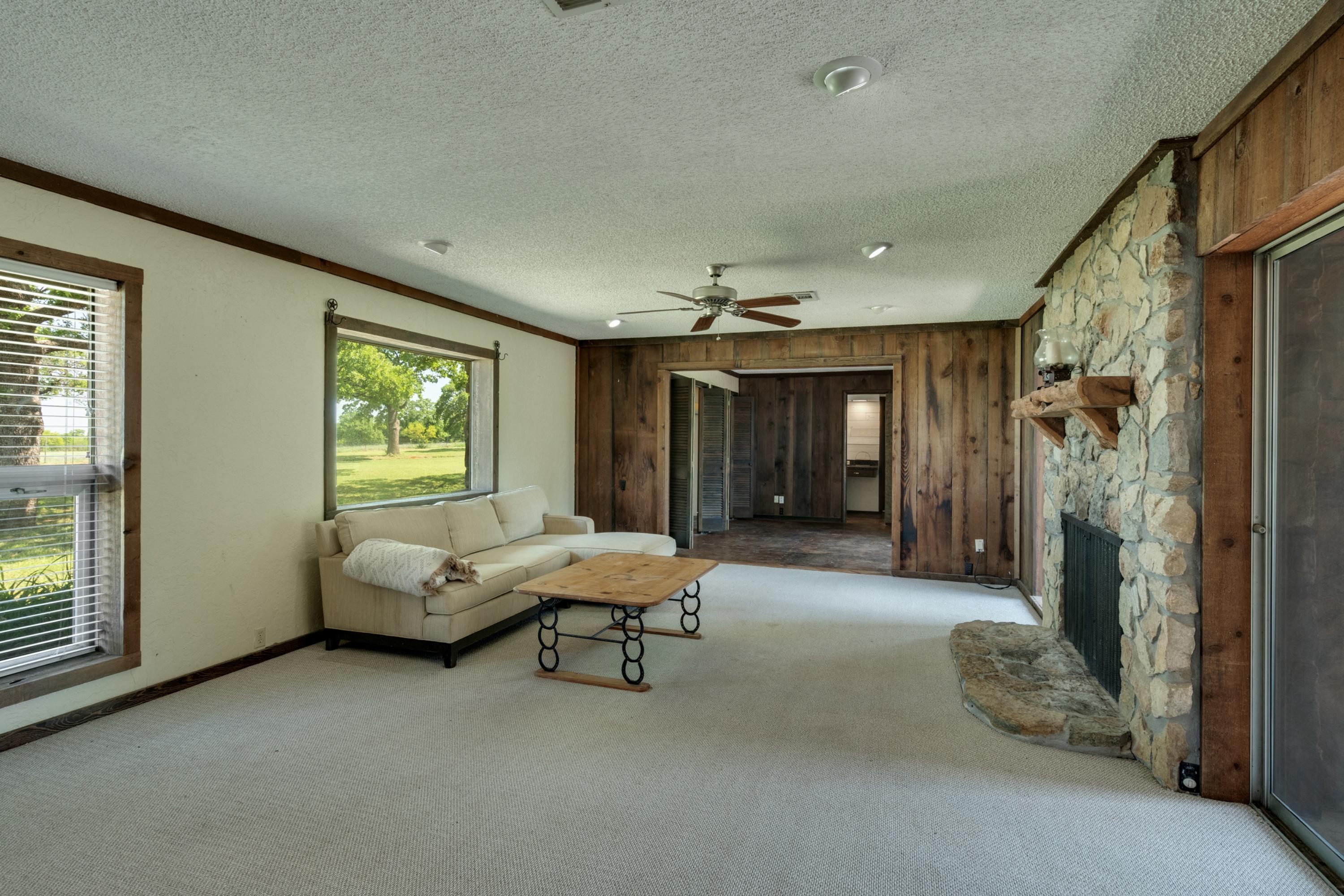 3377 Lodge Creek Road Henrietta TX 76365
