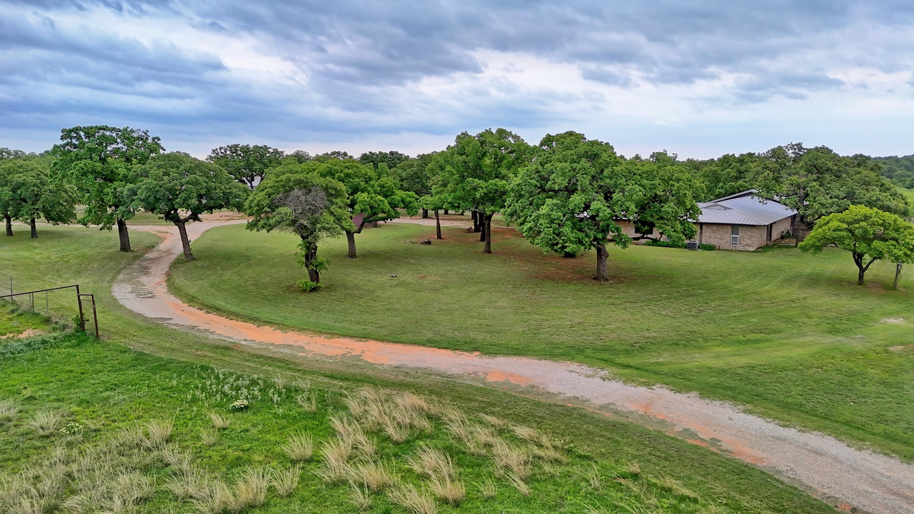 3377 Lodge Creek Road Henrietta TX 76365
