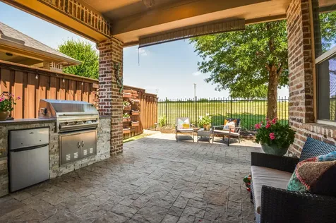 675 Brookstone Drive Irving TX 75039