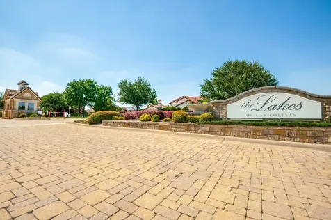 675 Brookstone Drive Irving TX 75039