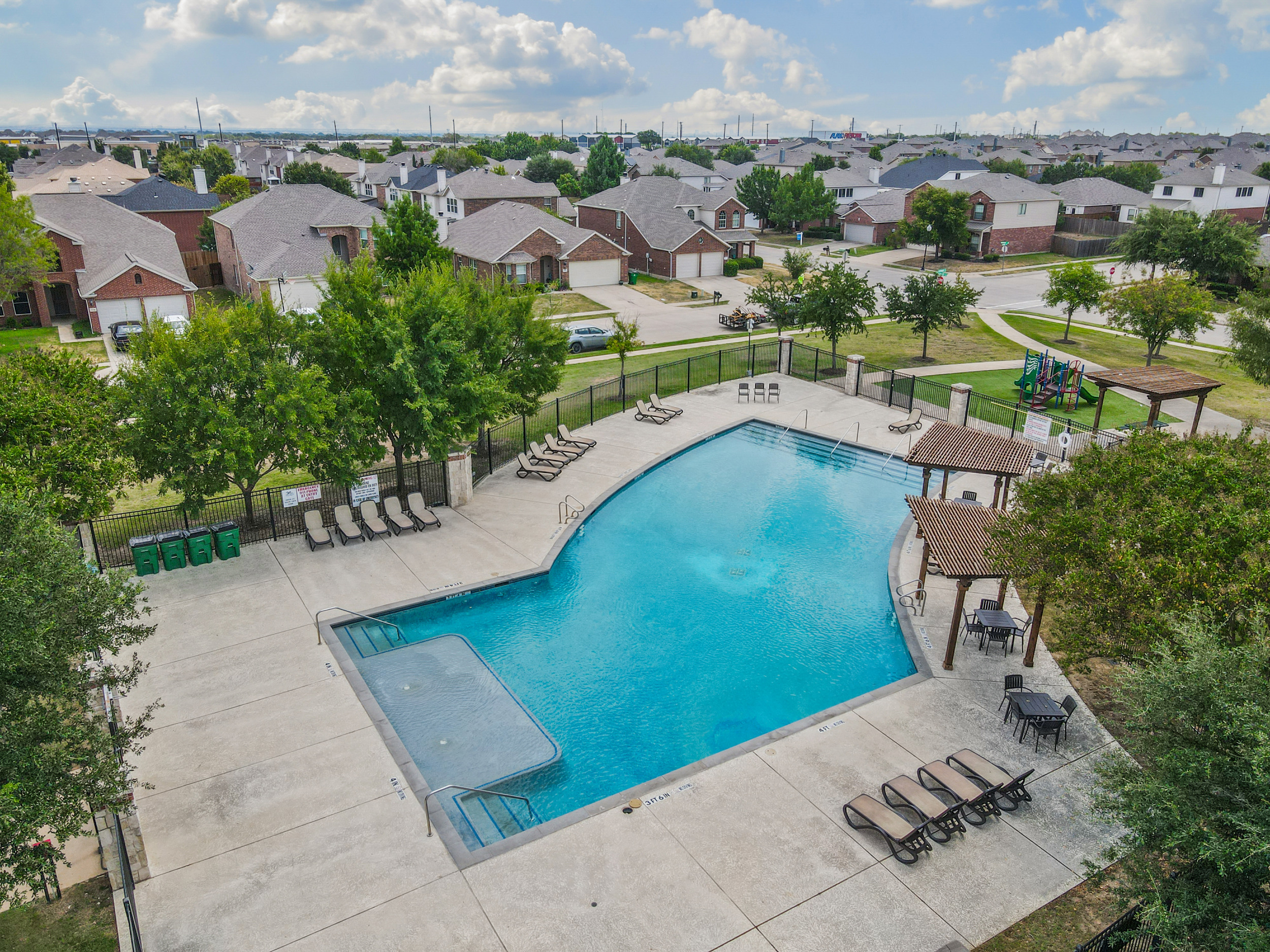 8837 Tenderfoot Lane Aubrey TX 76227