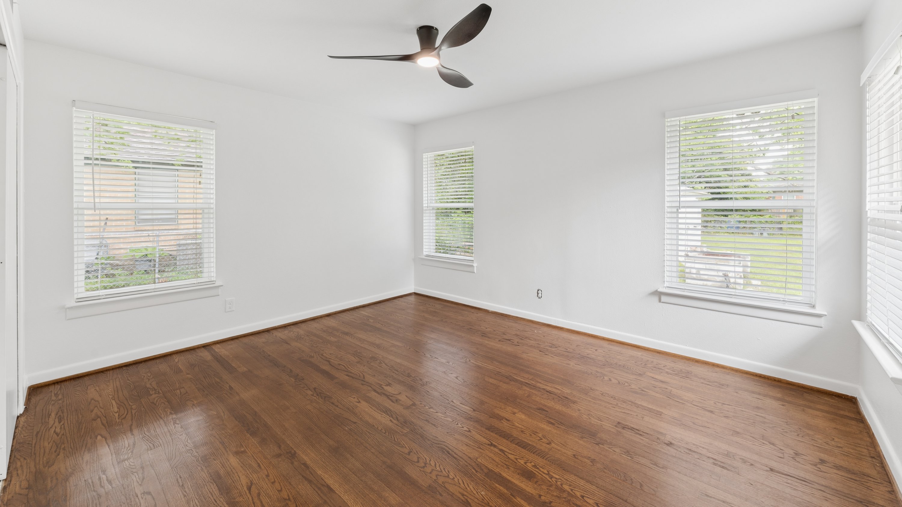9504-9506 Mercer Drive Dallas TX 75228