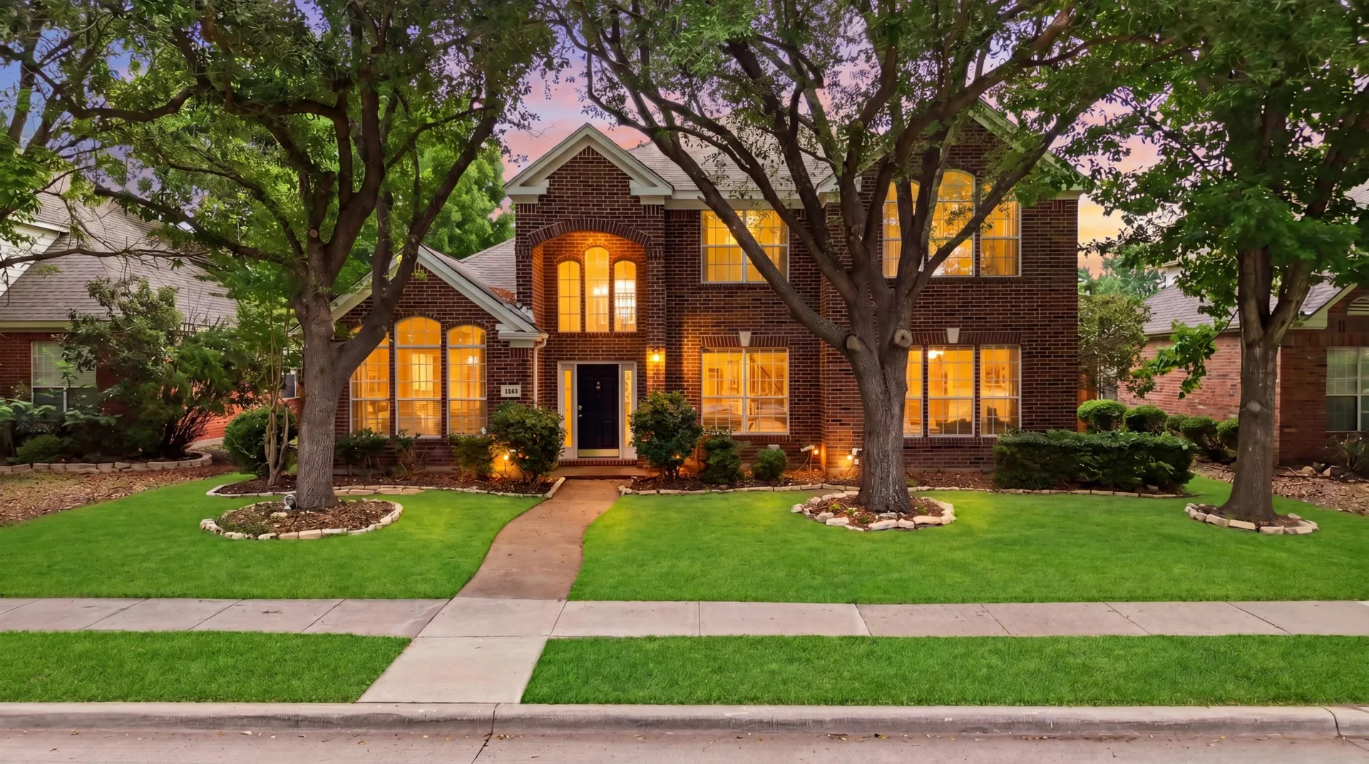 Plano TX, 8812 Smokey Drive