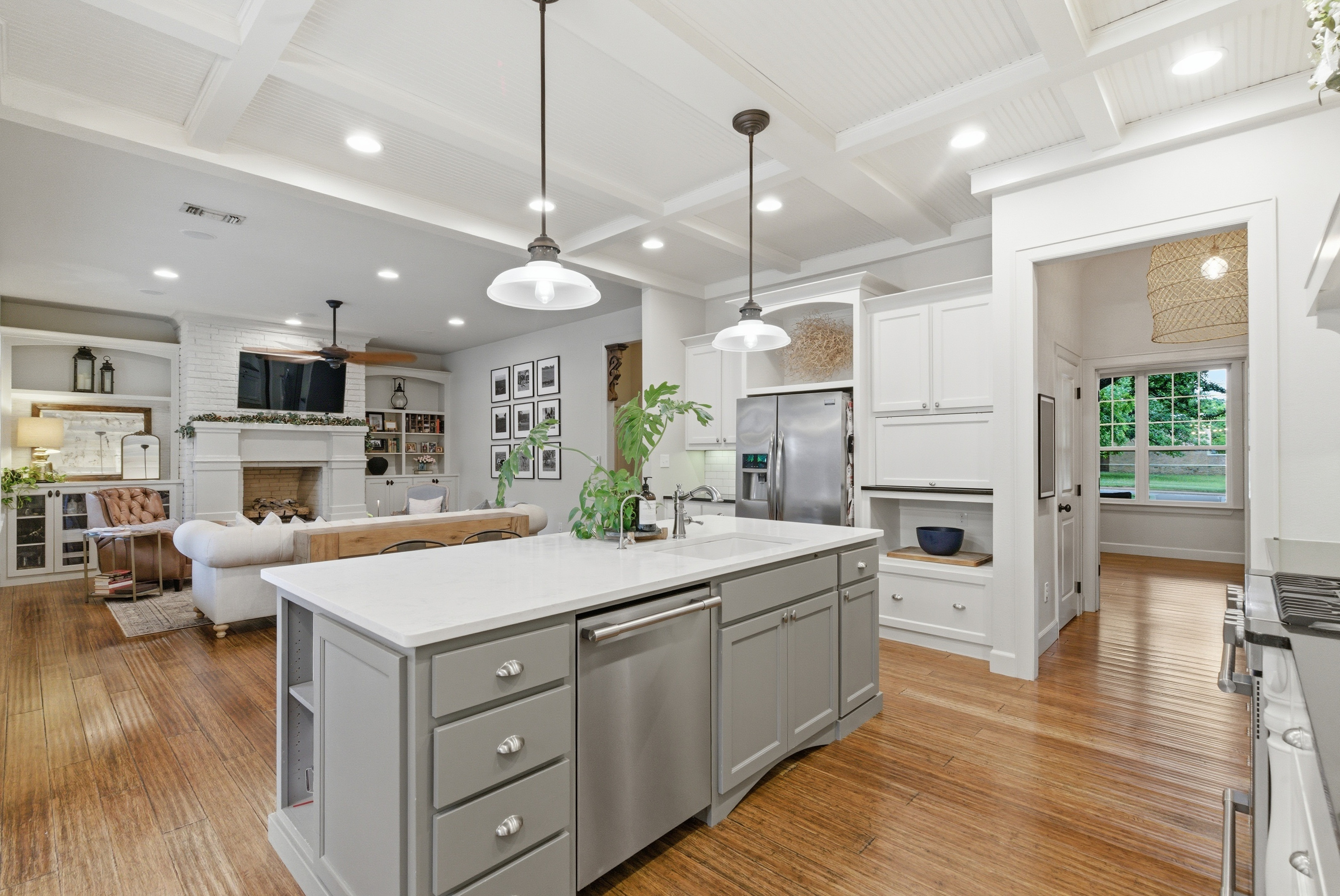 907 Cherry Street Graham TX 76450