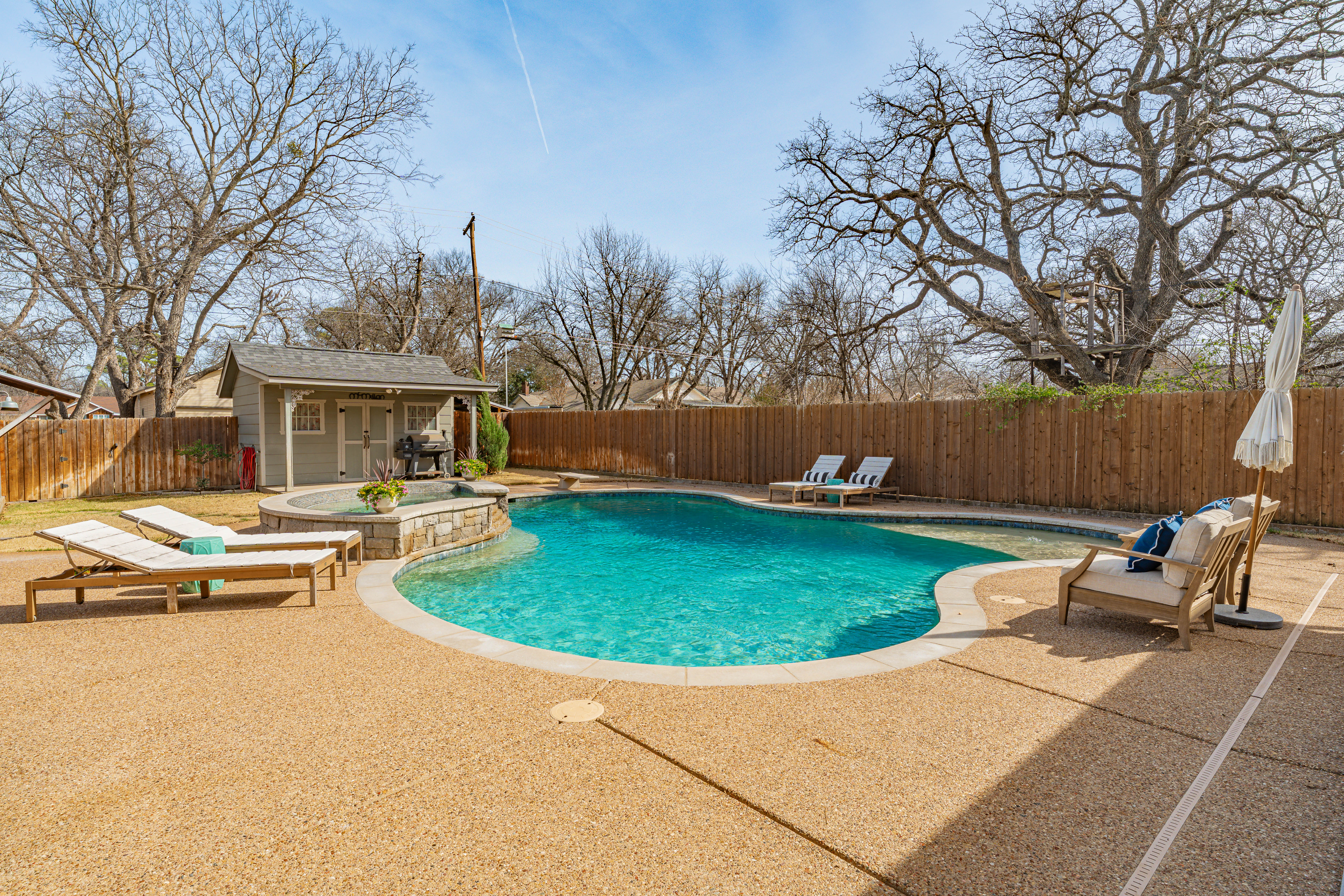 907 Cherry Street Graham TX 76450