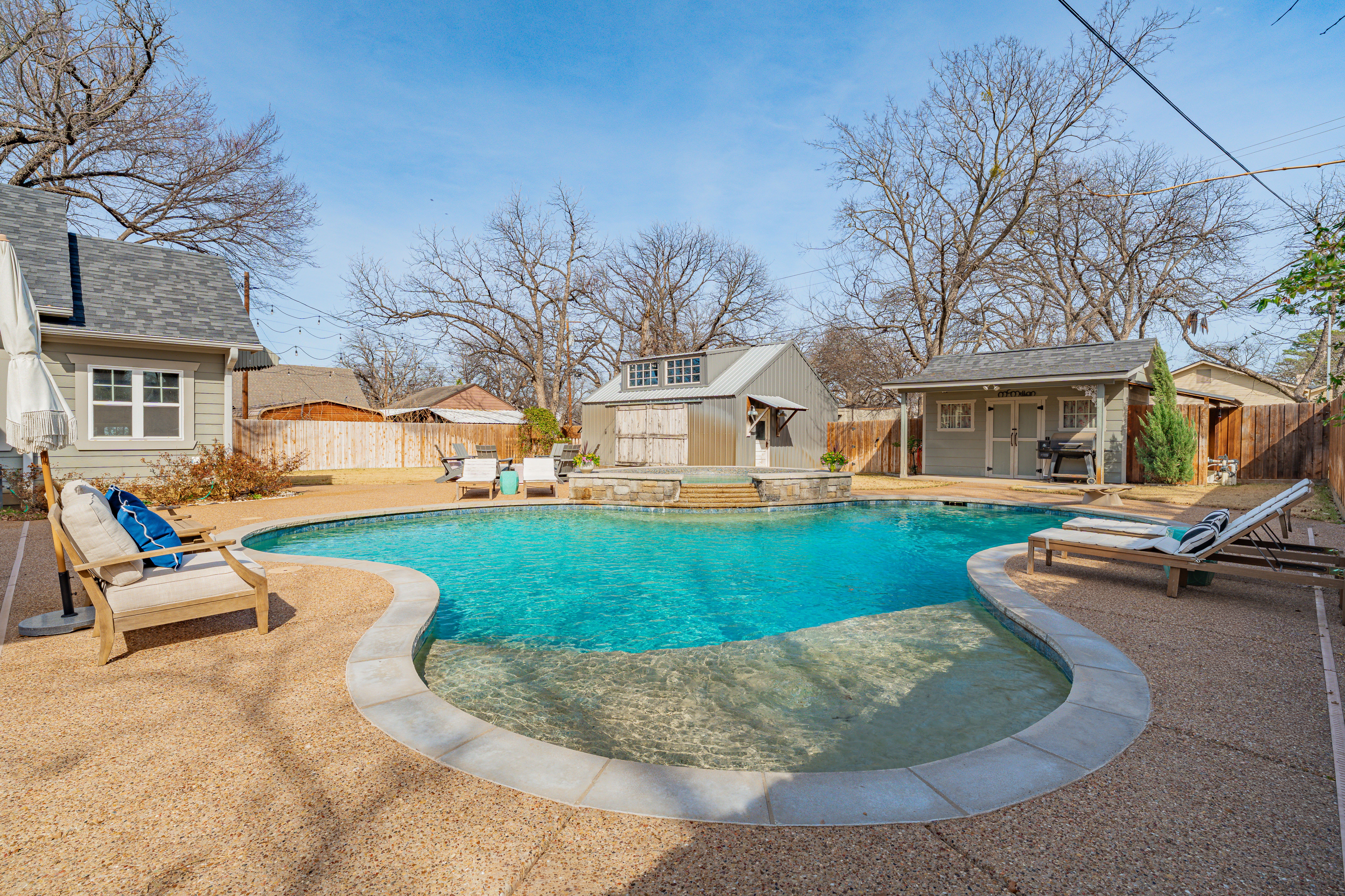 907 Cherry Street Graham TX 76450
