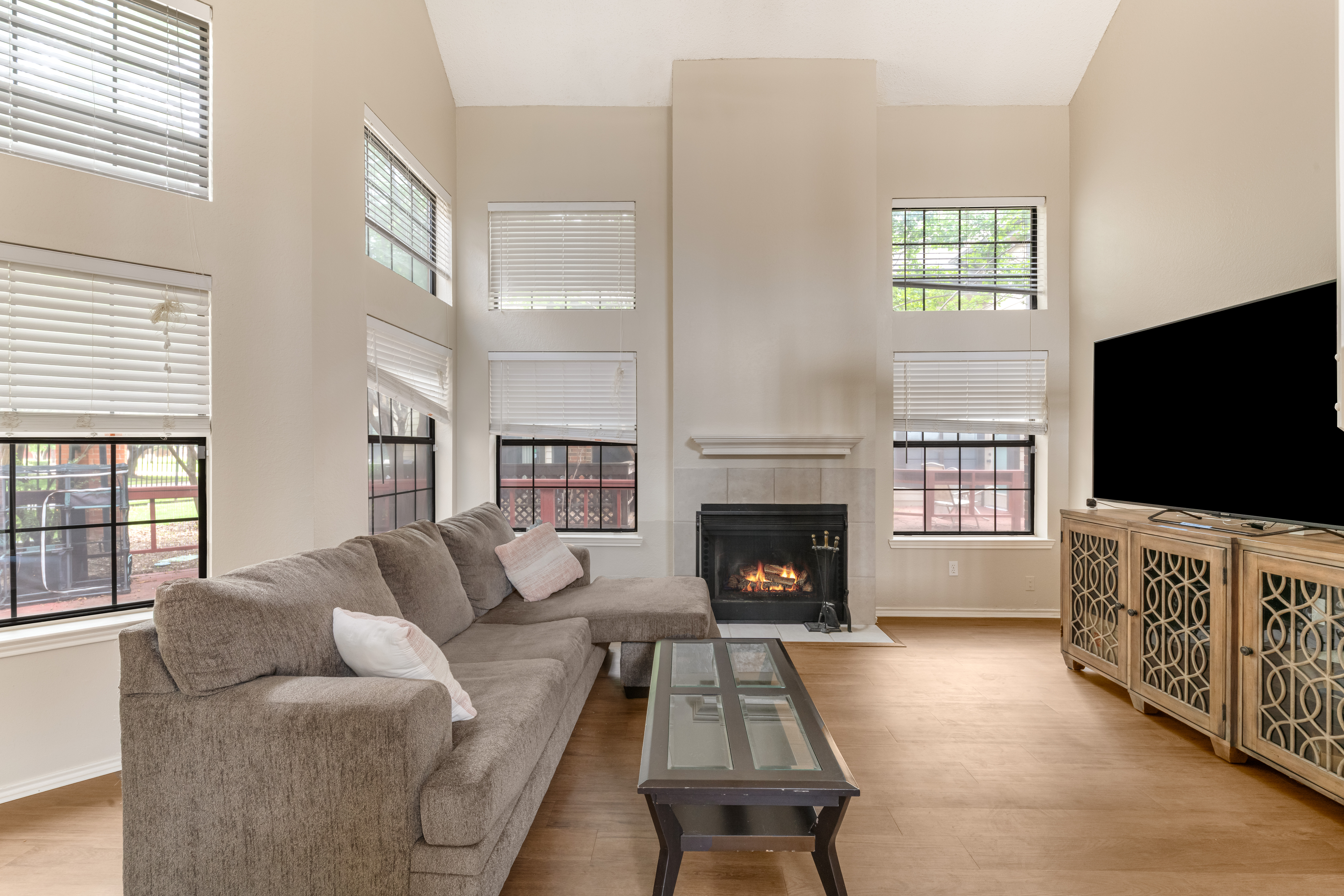 402 Santa Fe Trail Irving TX 75063