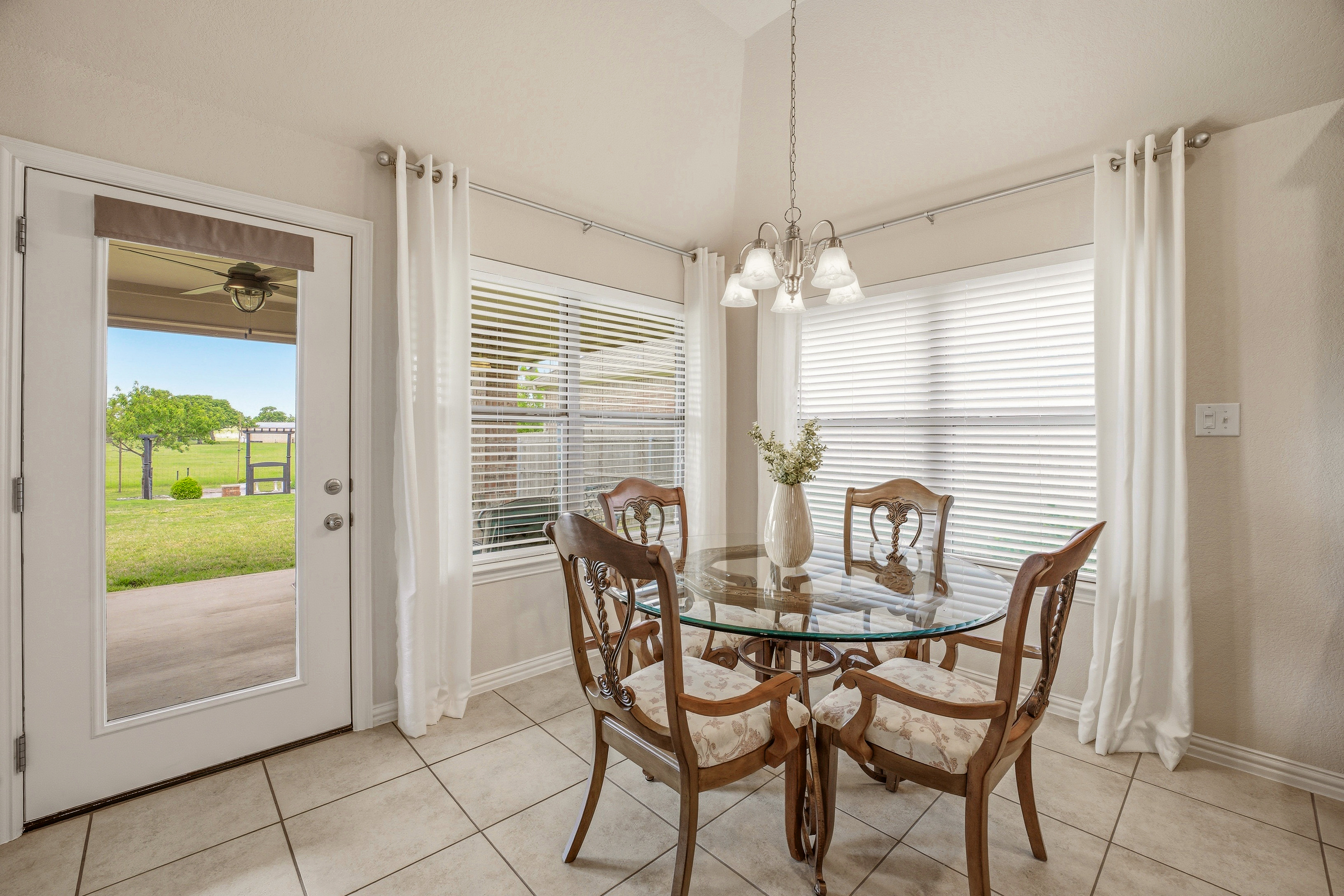 1021 Morningside Drive Burleson TX 76028