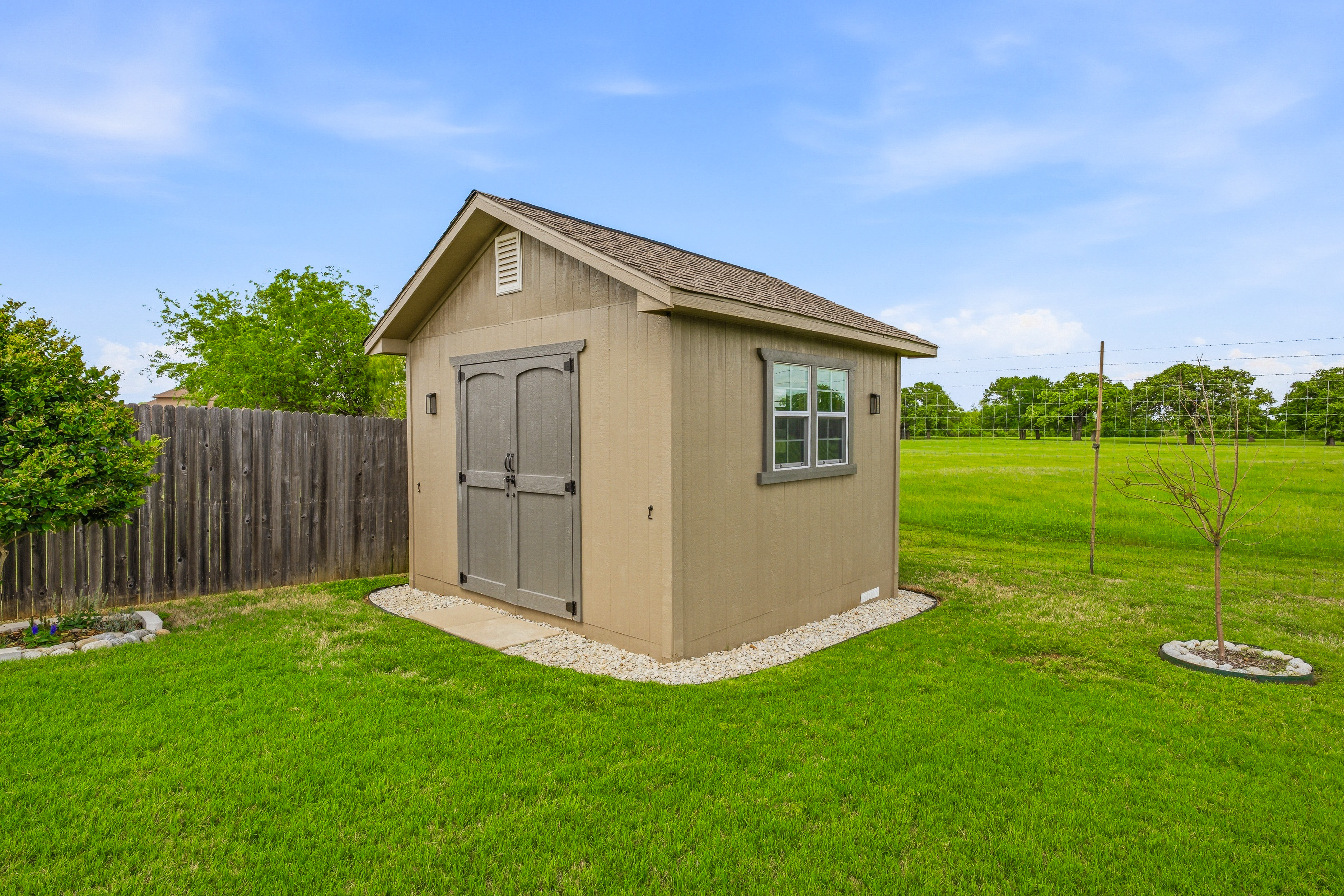 1021 Morningside Drive Burleson TX 76028