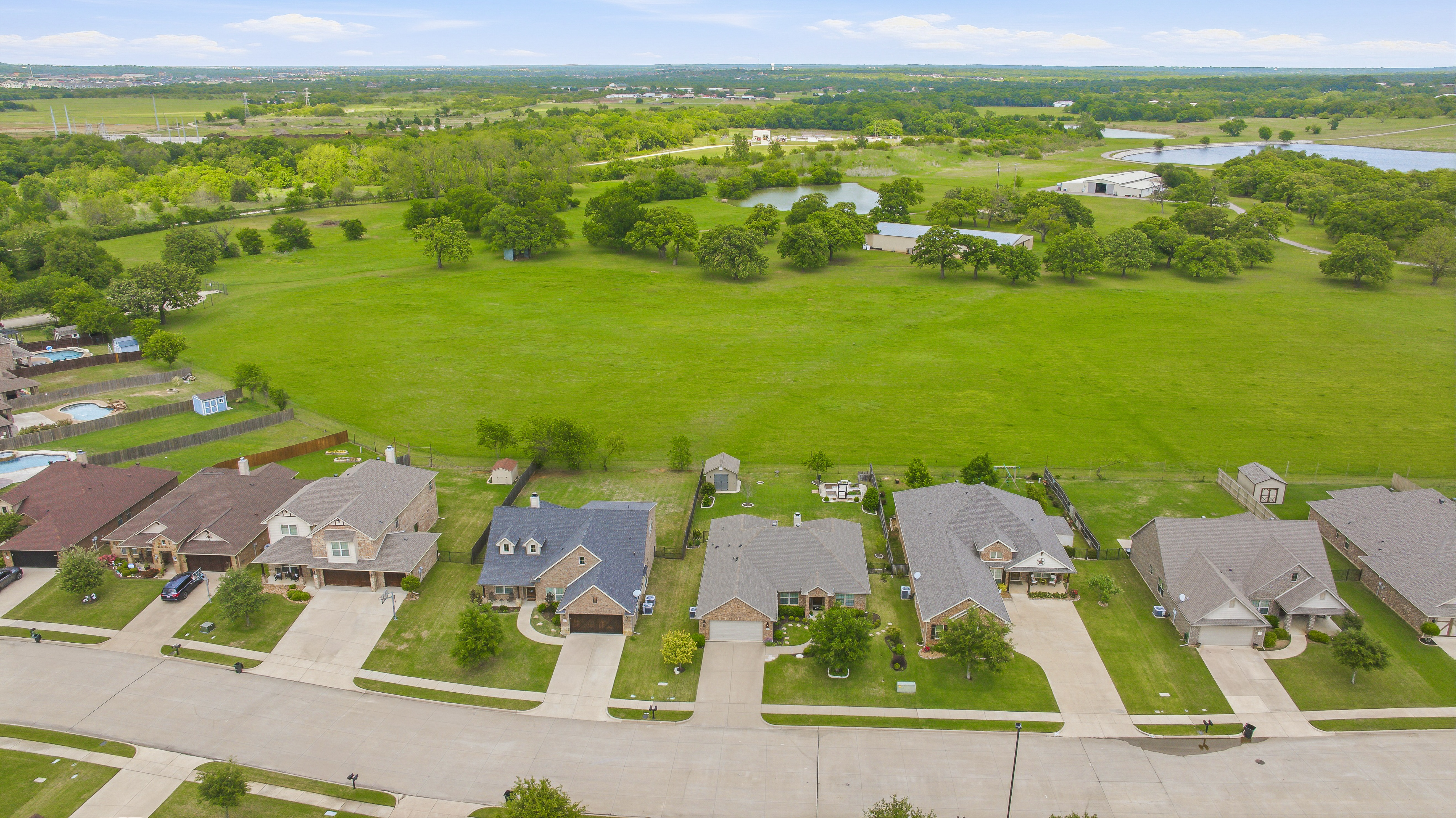 1021 Morningside Drive Burleson TX 76028