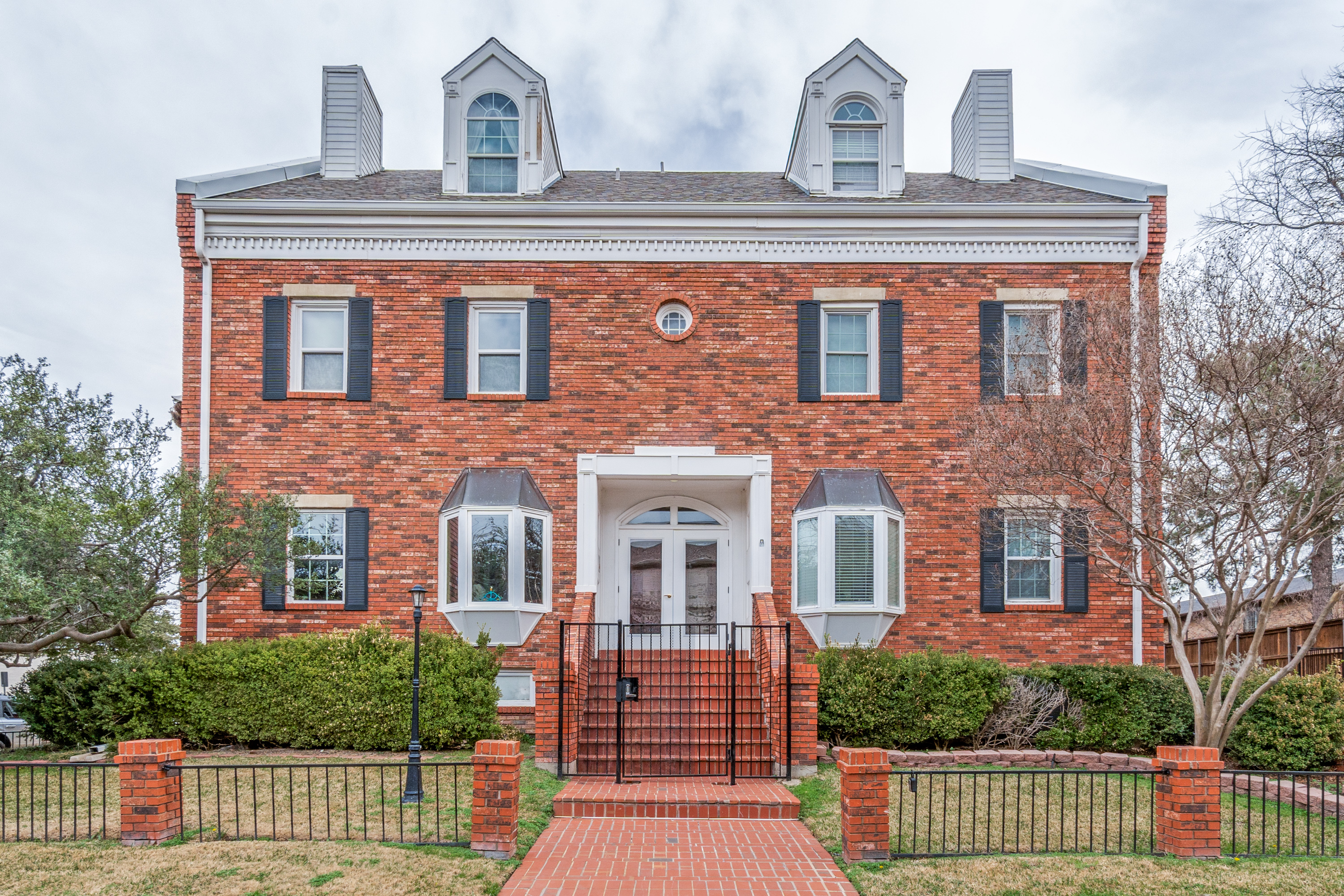 4034 Rawlins Street Dallas TX 75219
