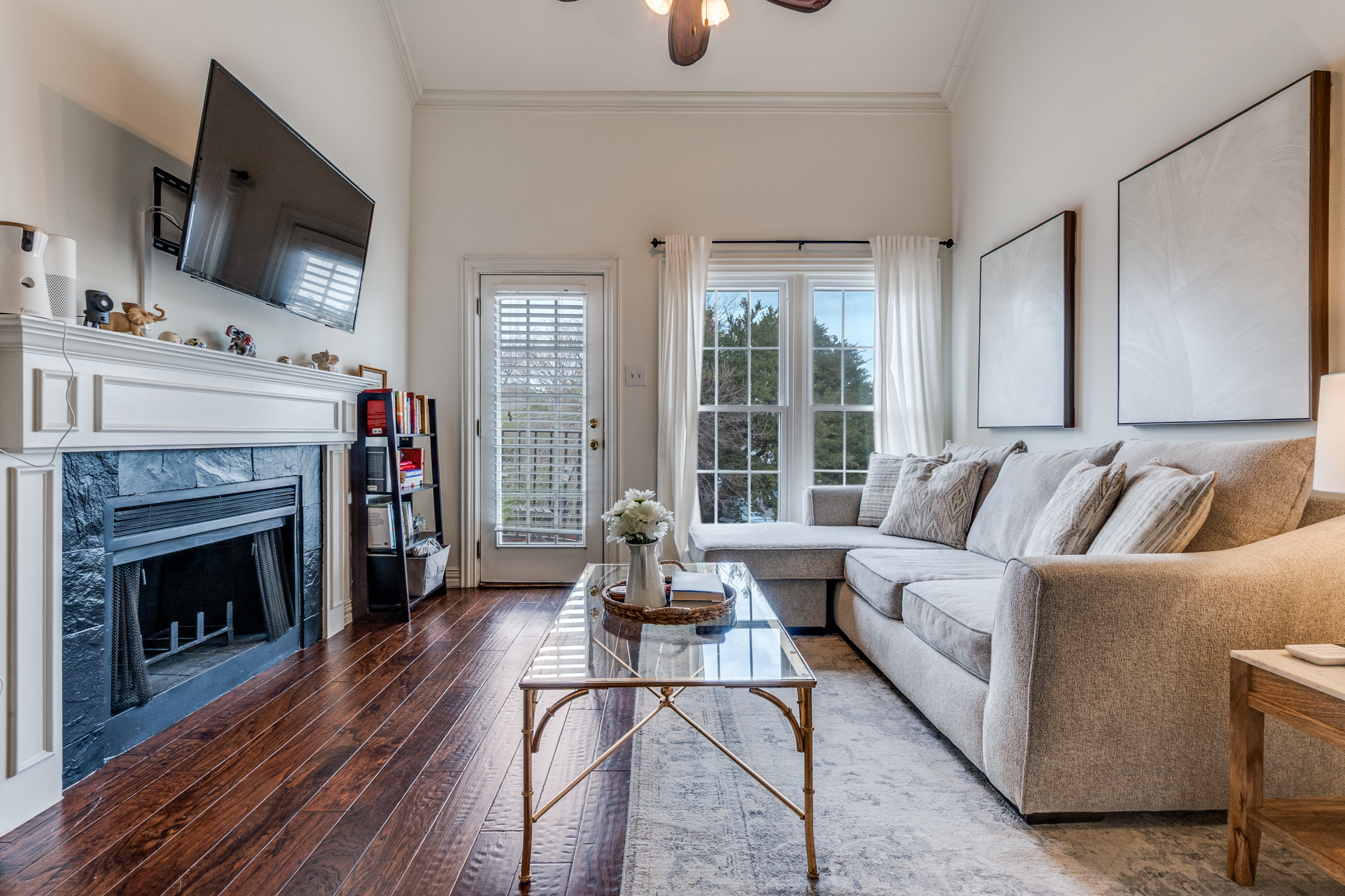 4034 Rawlins Street Dallas TX 75219