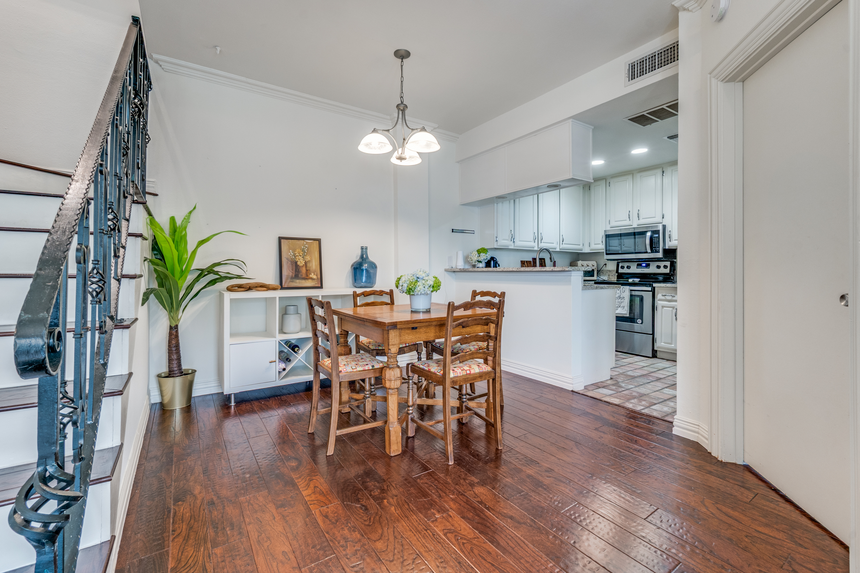 4034 Rawlins Street Dallas TX 75219
