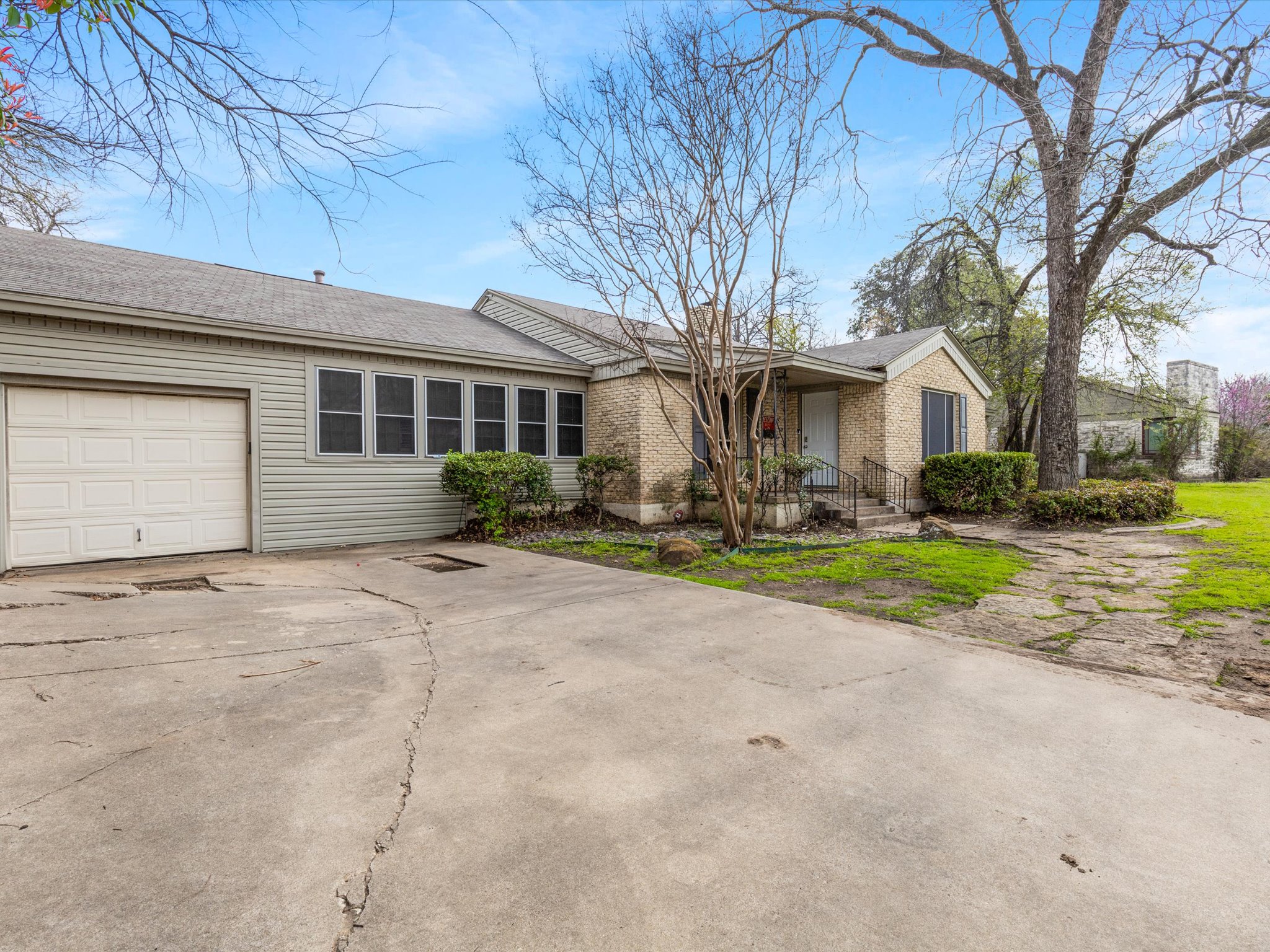 3709 Bellaire Circle Fort Worth TX 76109