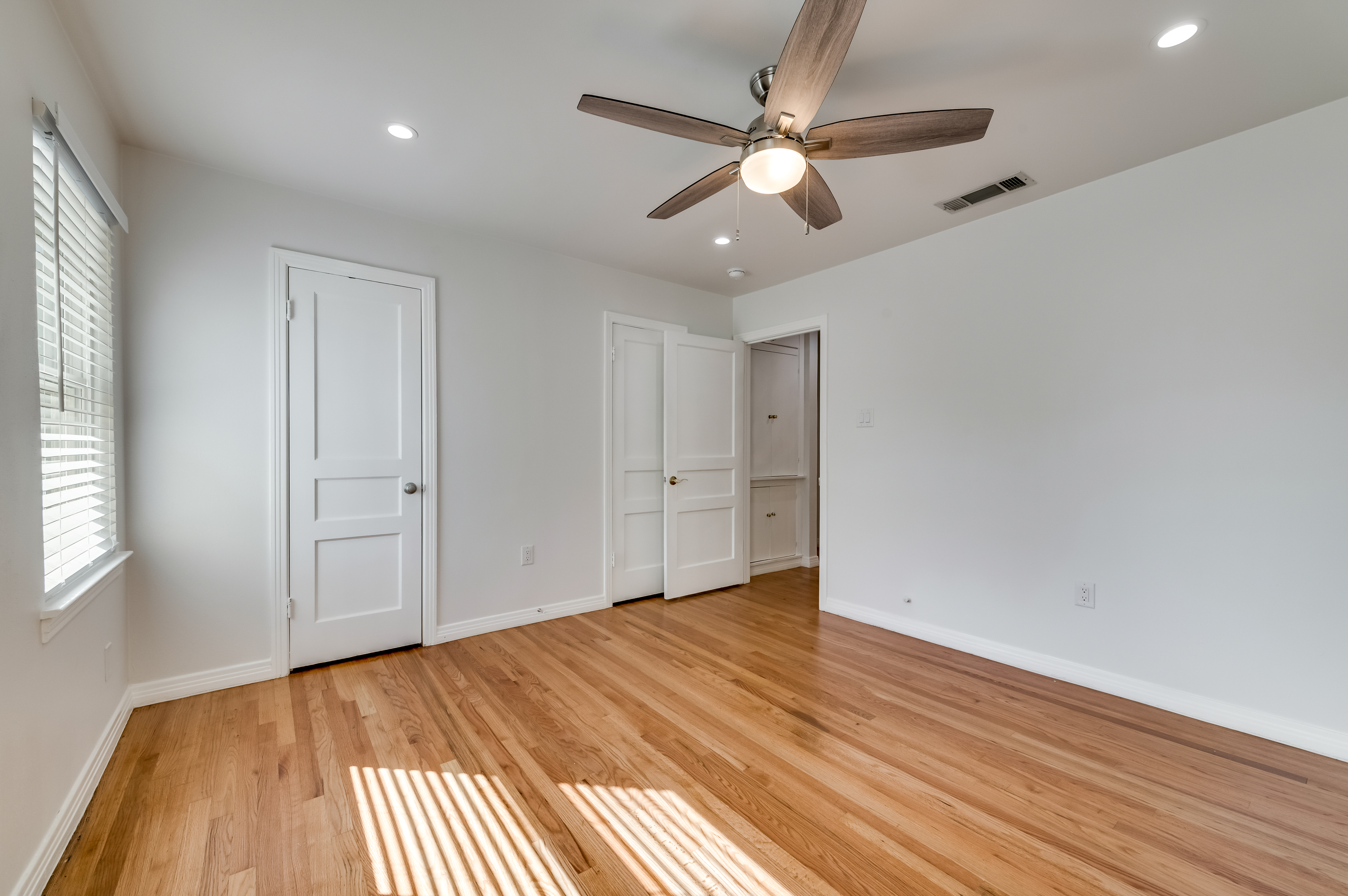 4134 Prescott Avenue Dallas TX 75219