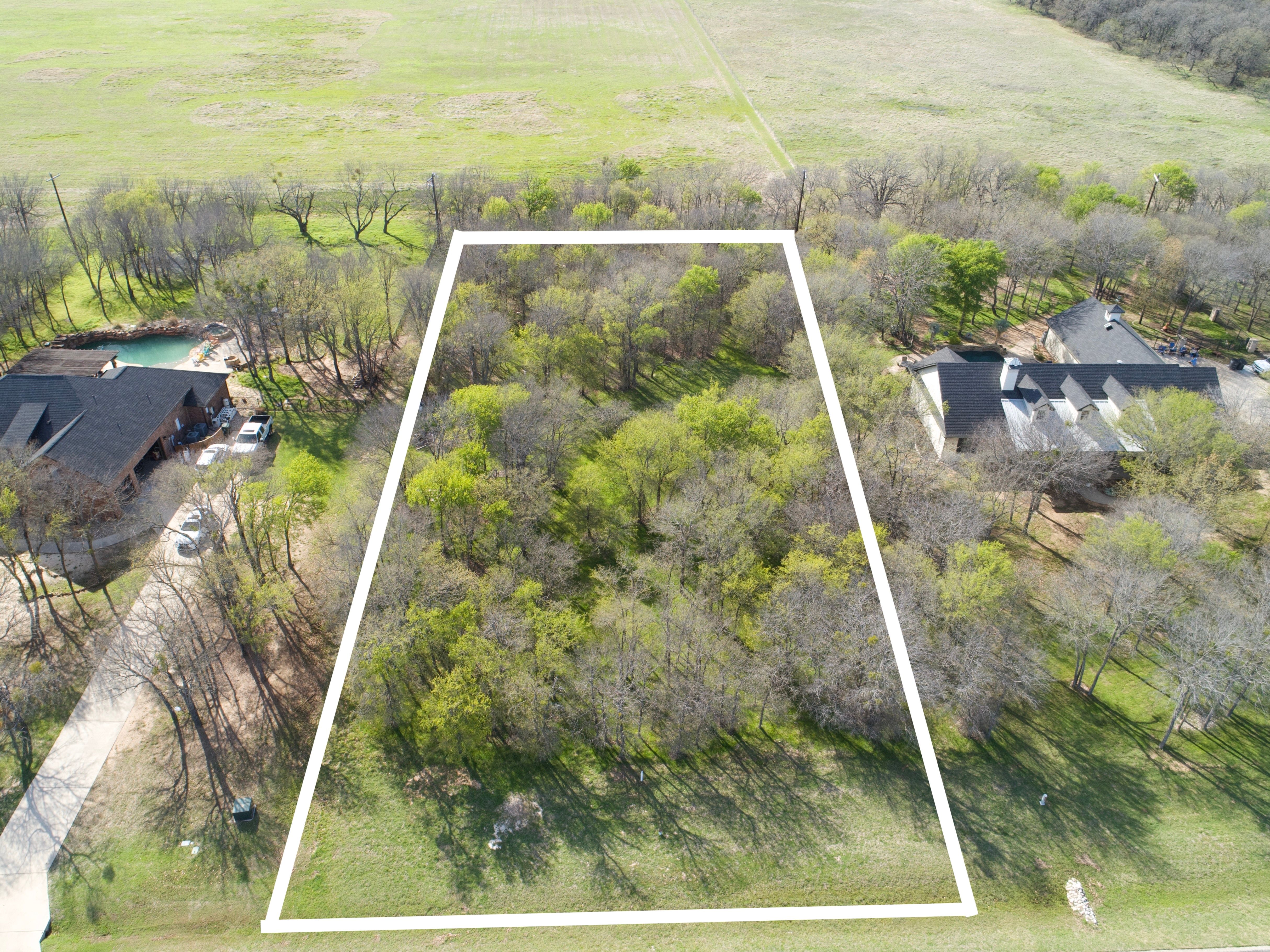 352 Sugartree Circle Lipan TX 76462