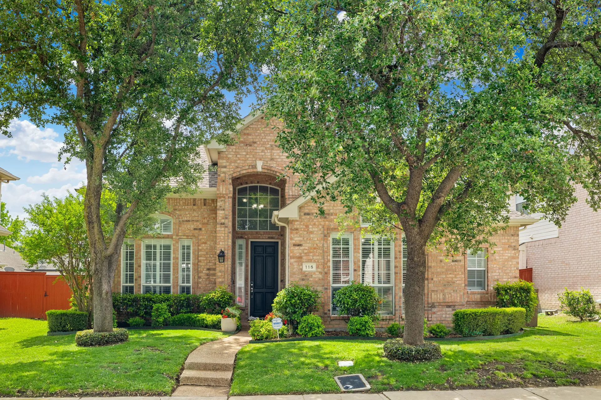Irving TX, 115 Saint James Road