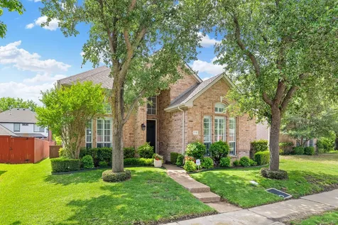 115 Saint James Road Irving TX 75063