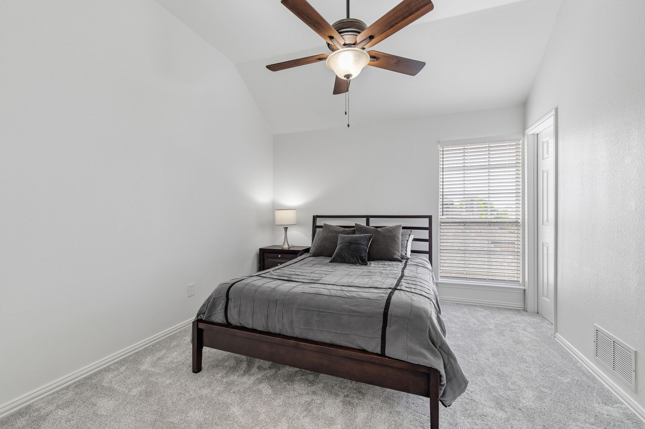 115 Saint James Road Irving TX 75063
