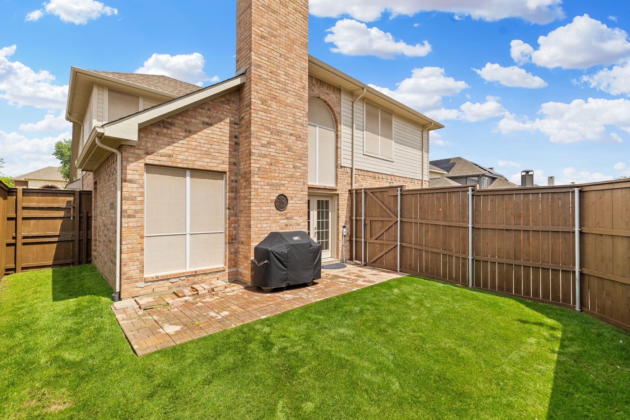115 Saint James Road Irving TX 75063