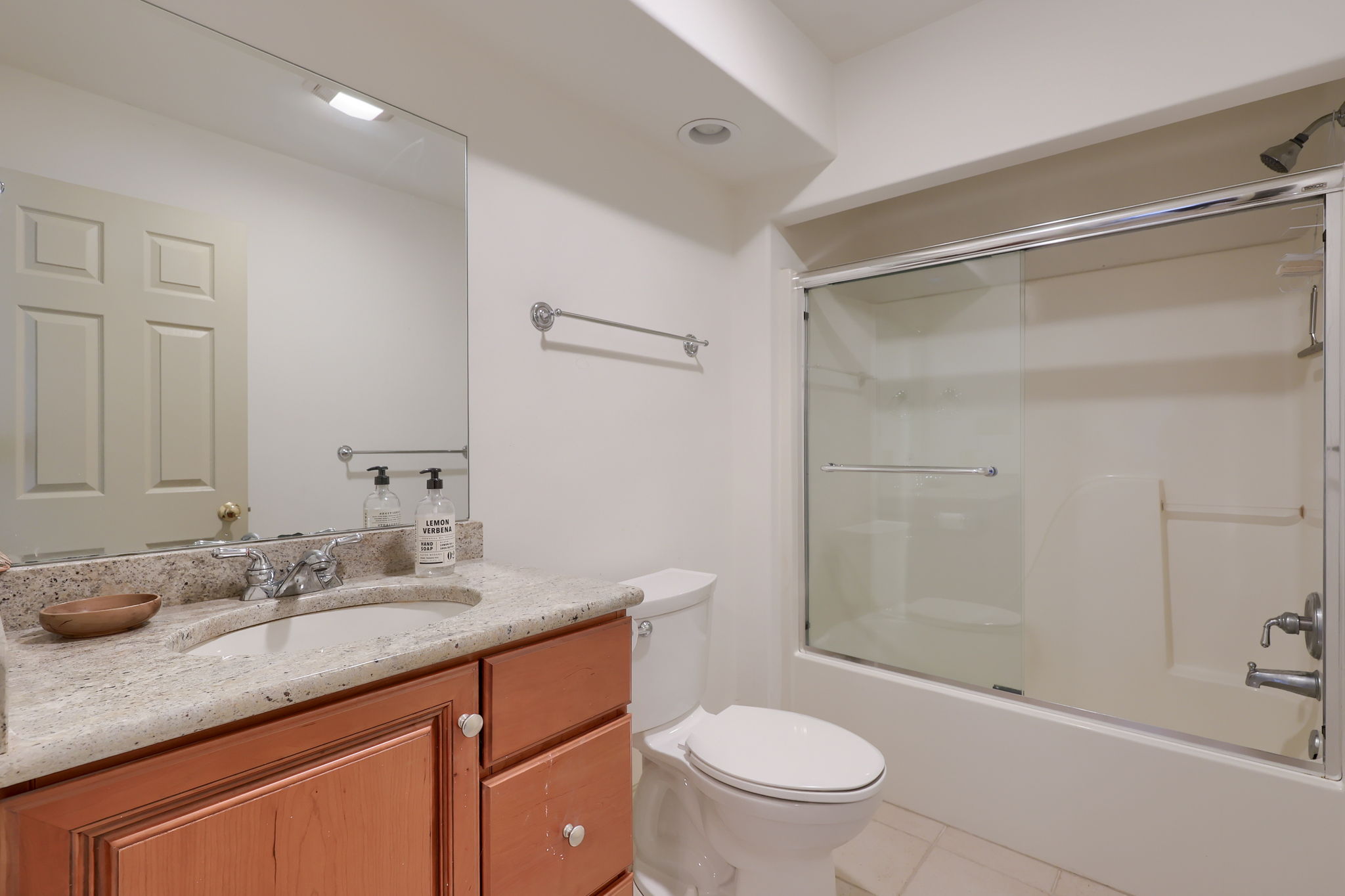66 Farmview Lane Lititz PA 17543