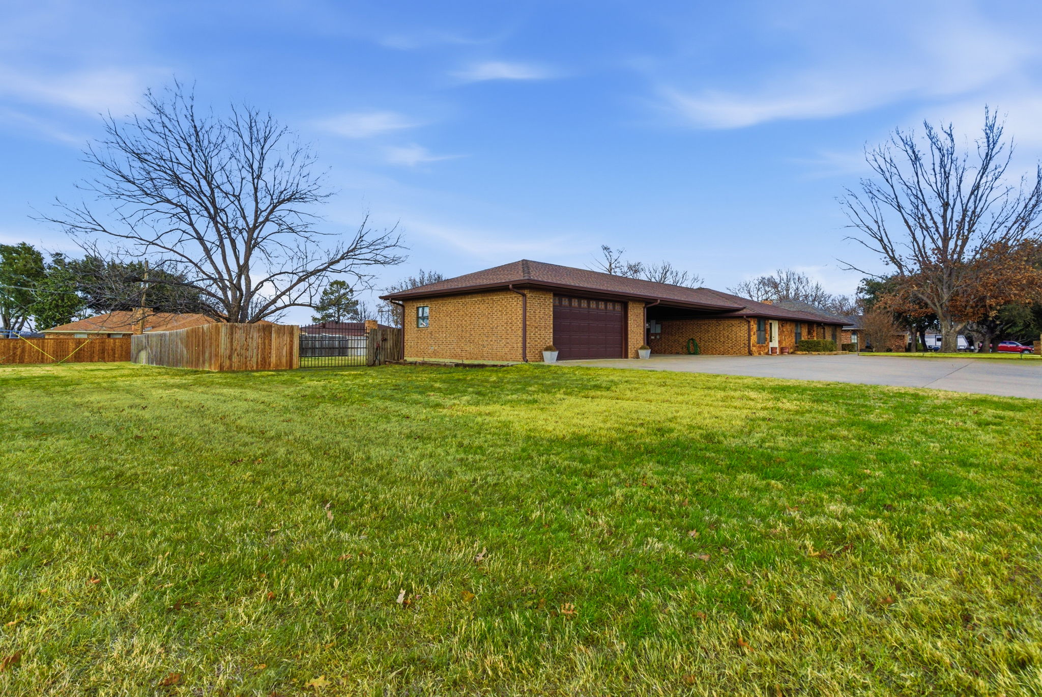 111 Mustang Graham TX 76450