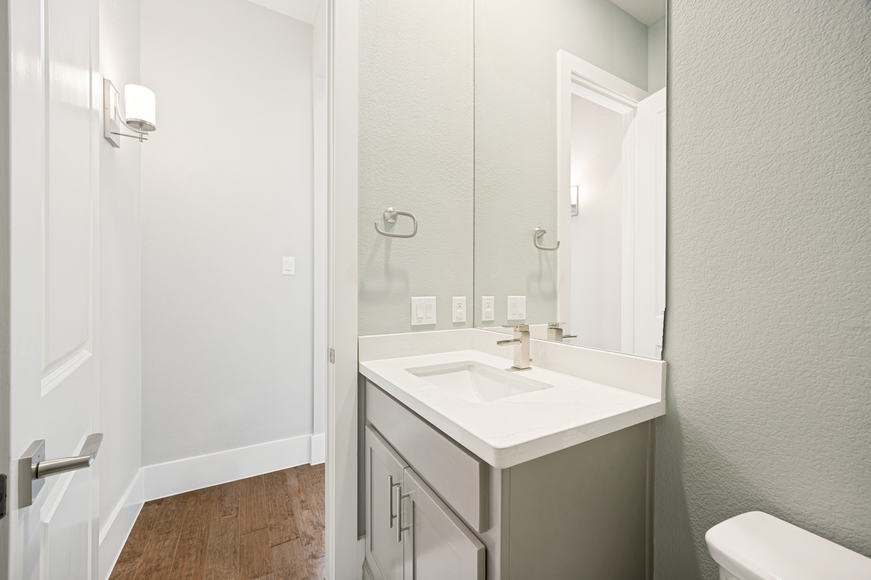 17617 Crabapple Court Dallas TX 75252