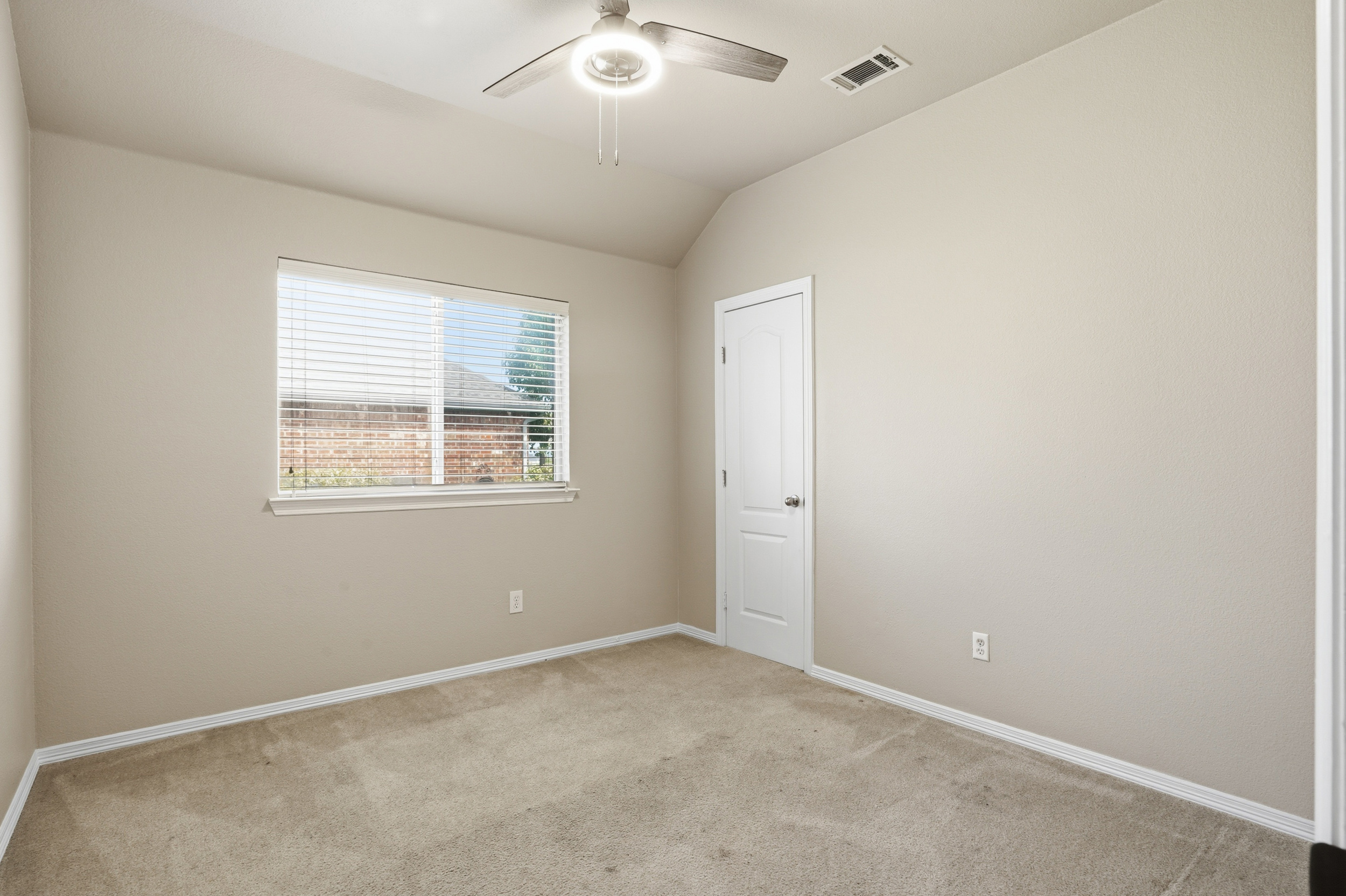 7229 Muirfield Drive Cleburne TX 76033