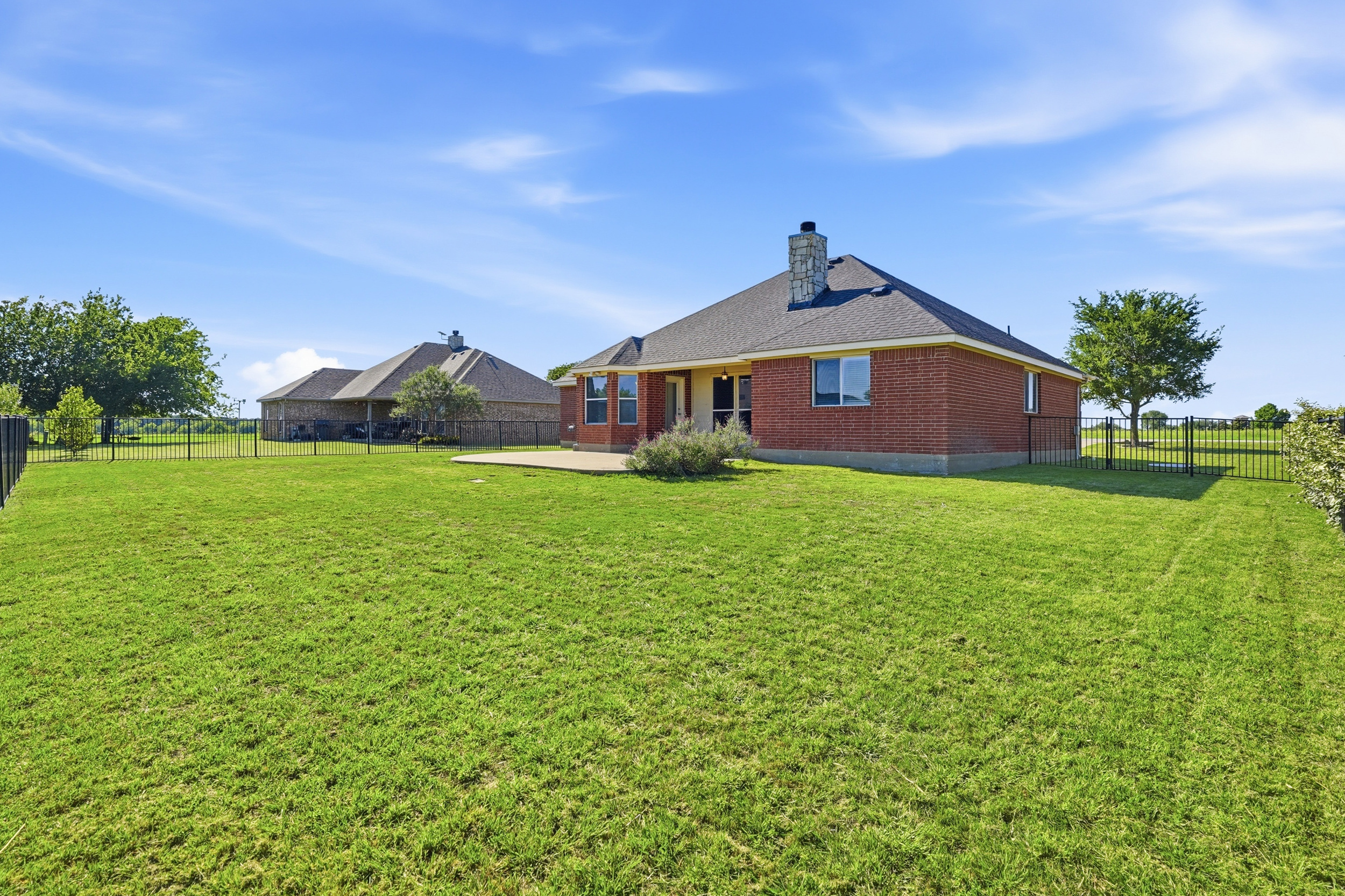 7229 Muirfield Drive Cleburne TX 76033
