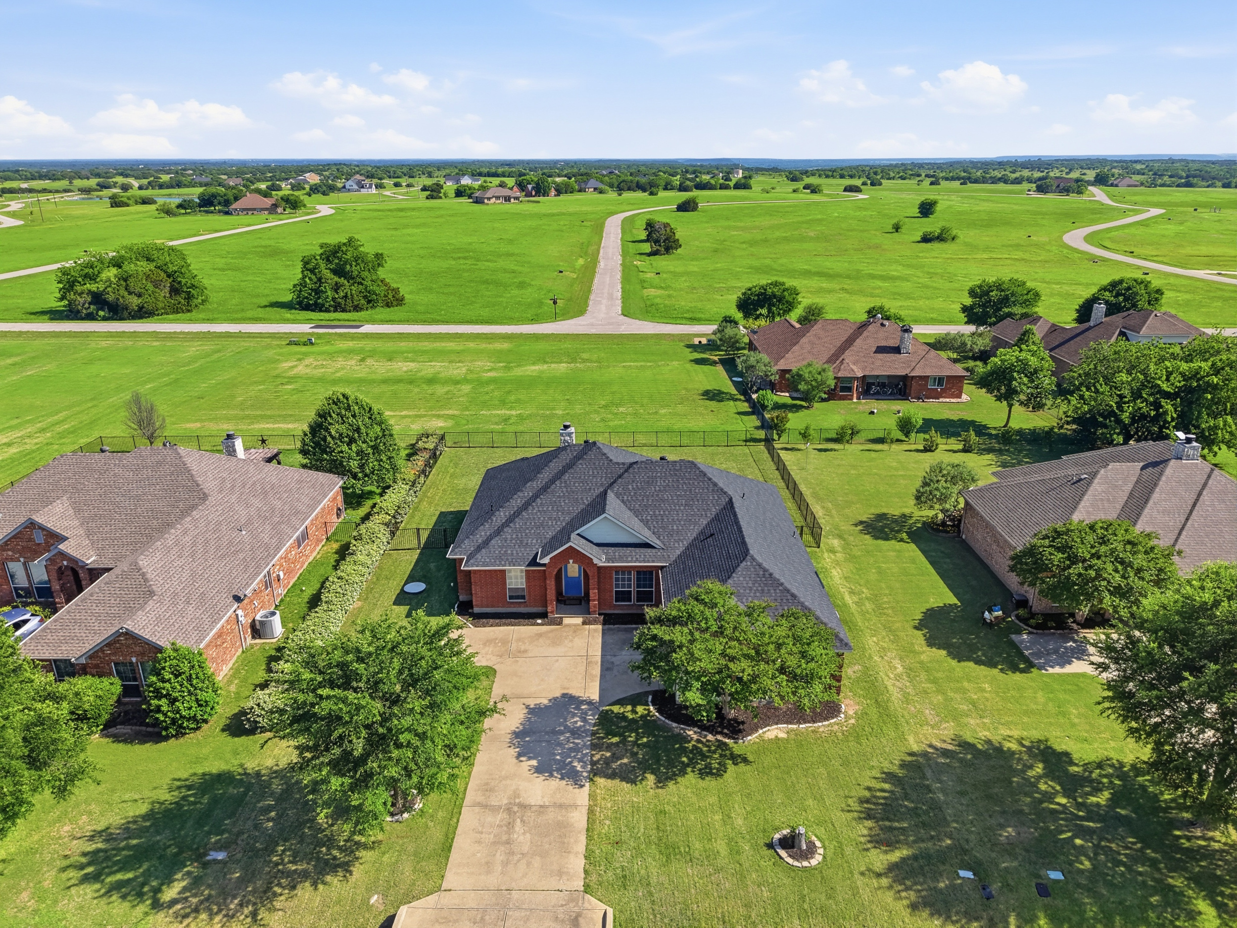 7229 Muirfield Drive Cleburne TX 76033
