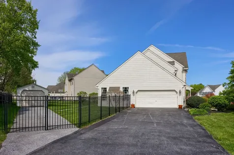 13 S Larkspur Drive Palmyra PA 17078