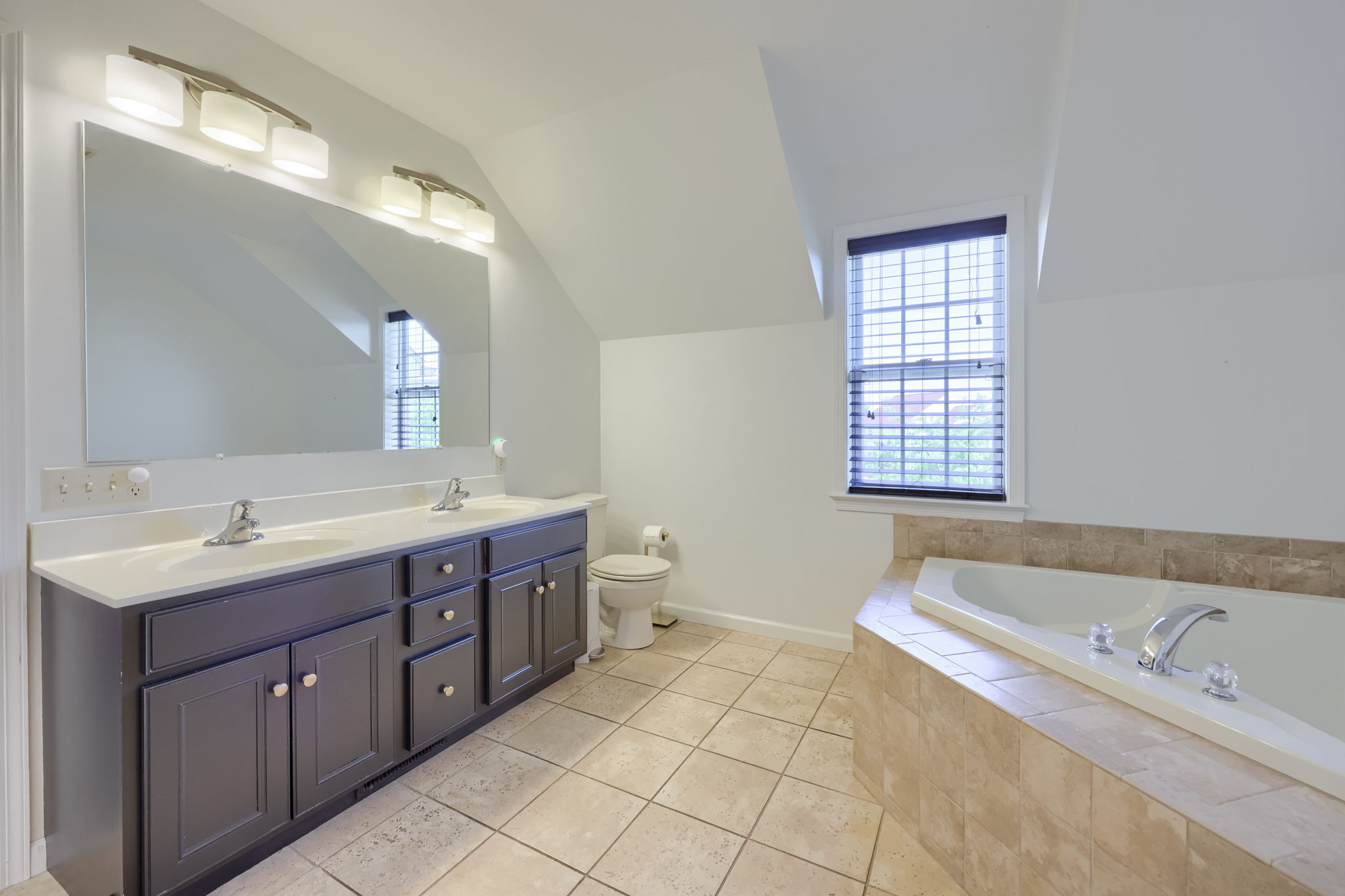 13 S Larkspur Drive Palmyra PA 17078