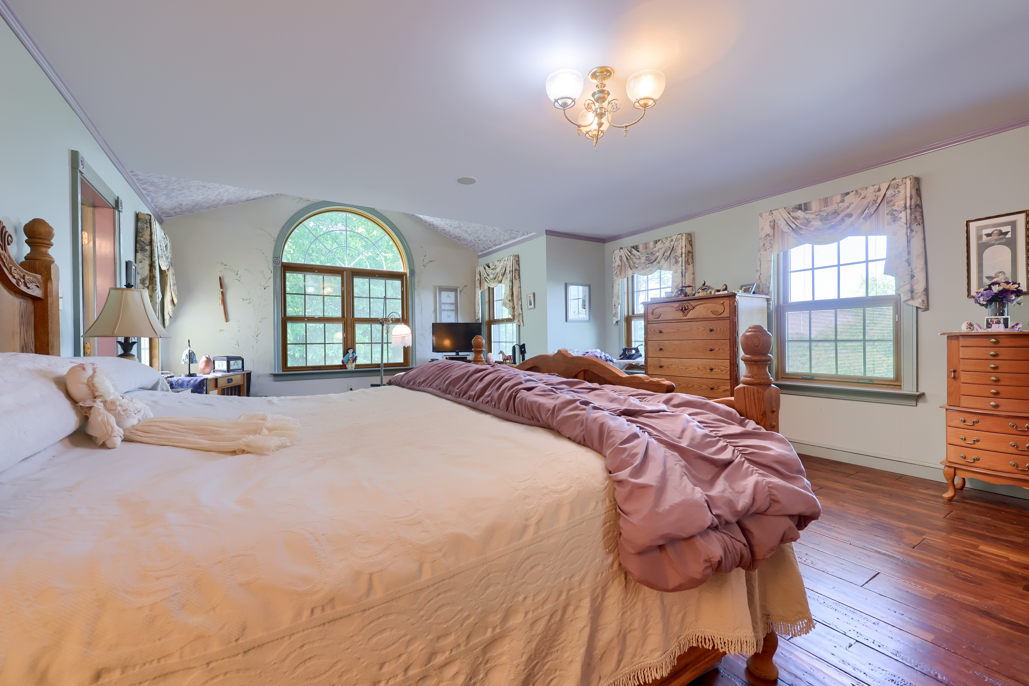 310 Mail Route Sinking Spring PA 19608