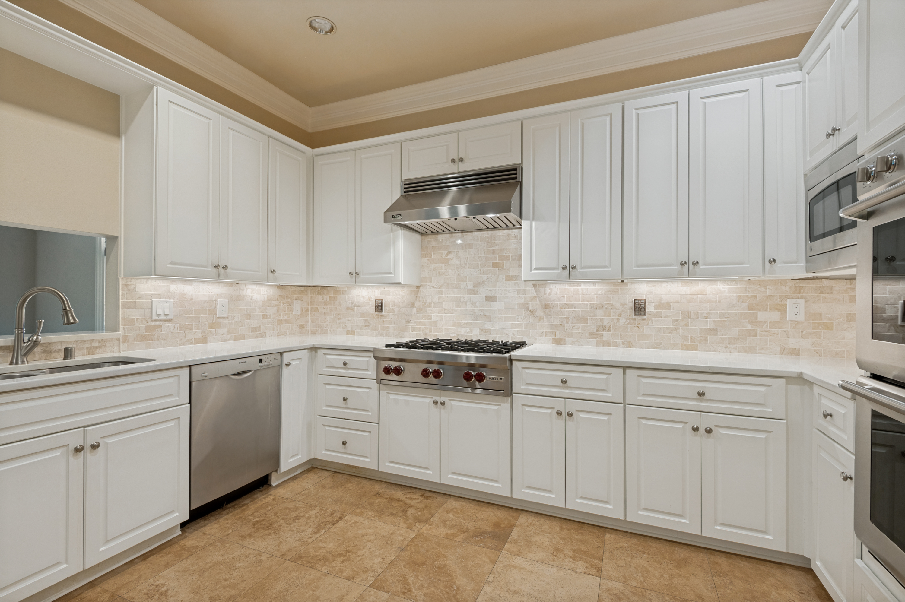 6615 Bandera Avenue Dallas TX 75225