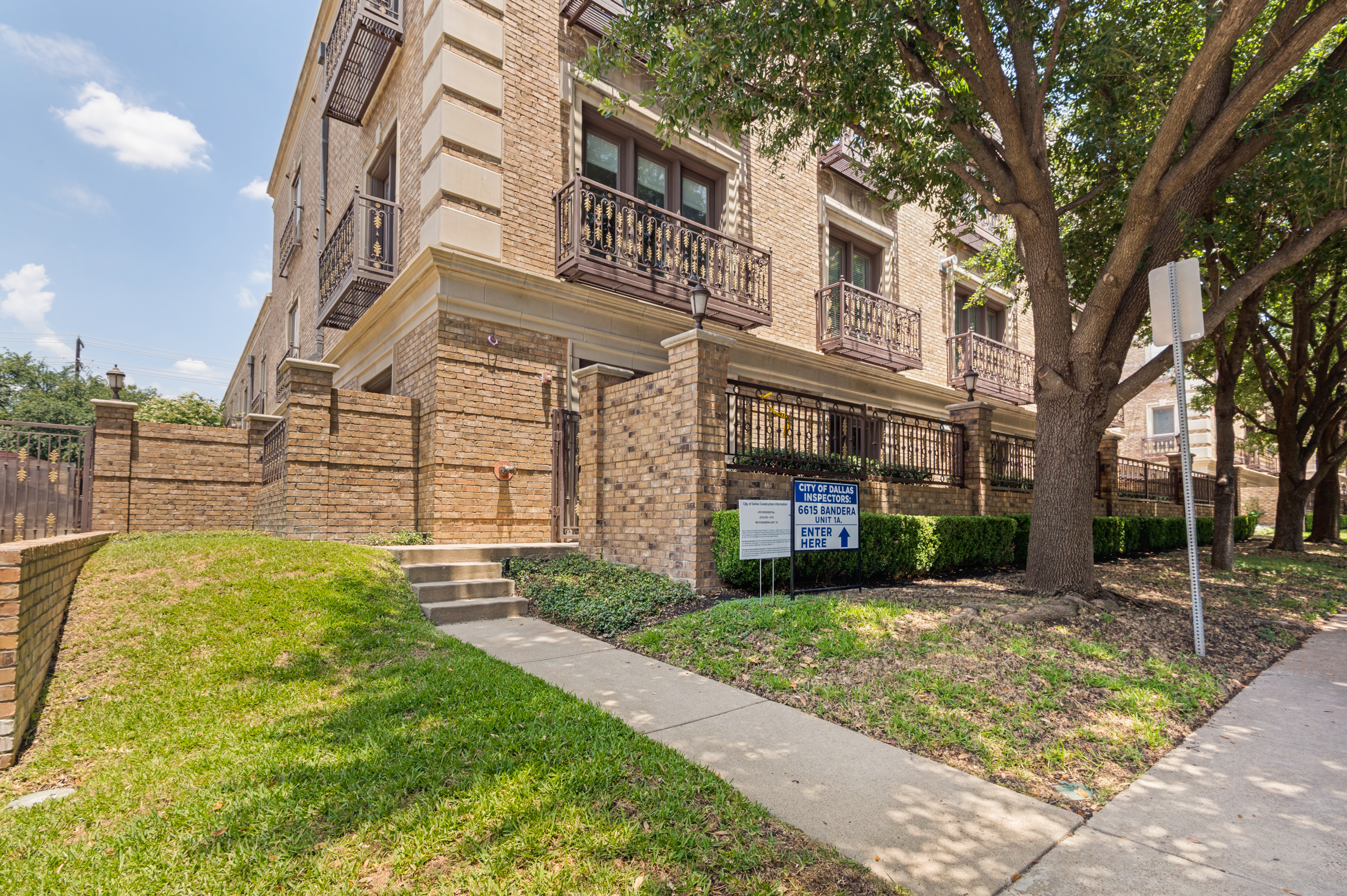 6615 Bandera Avenue Dallas TX 75225