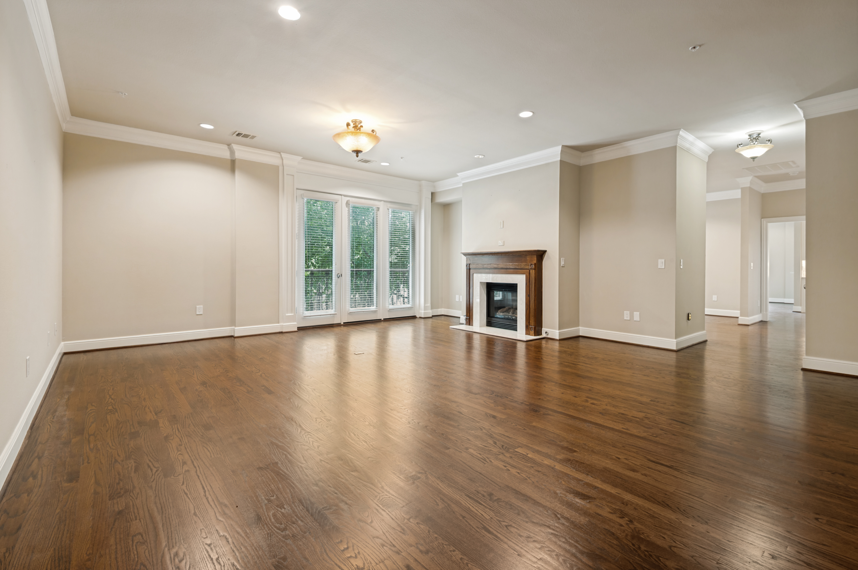 6615 Bandera Avenue Dallas TX 75225