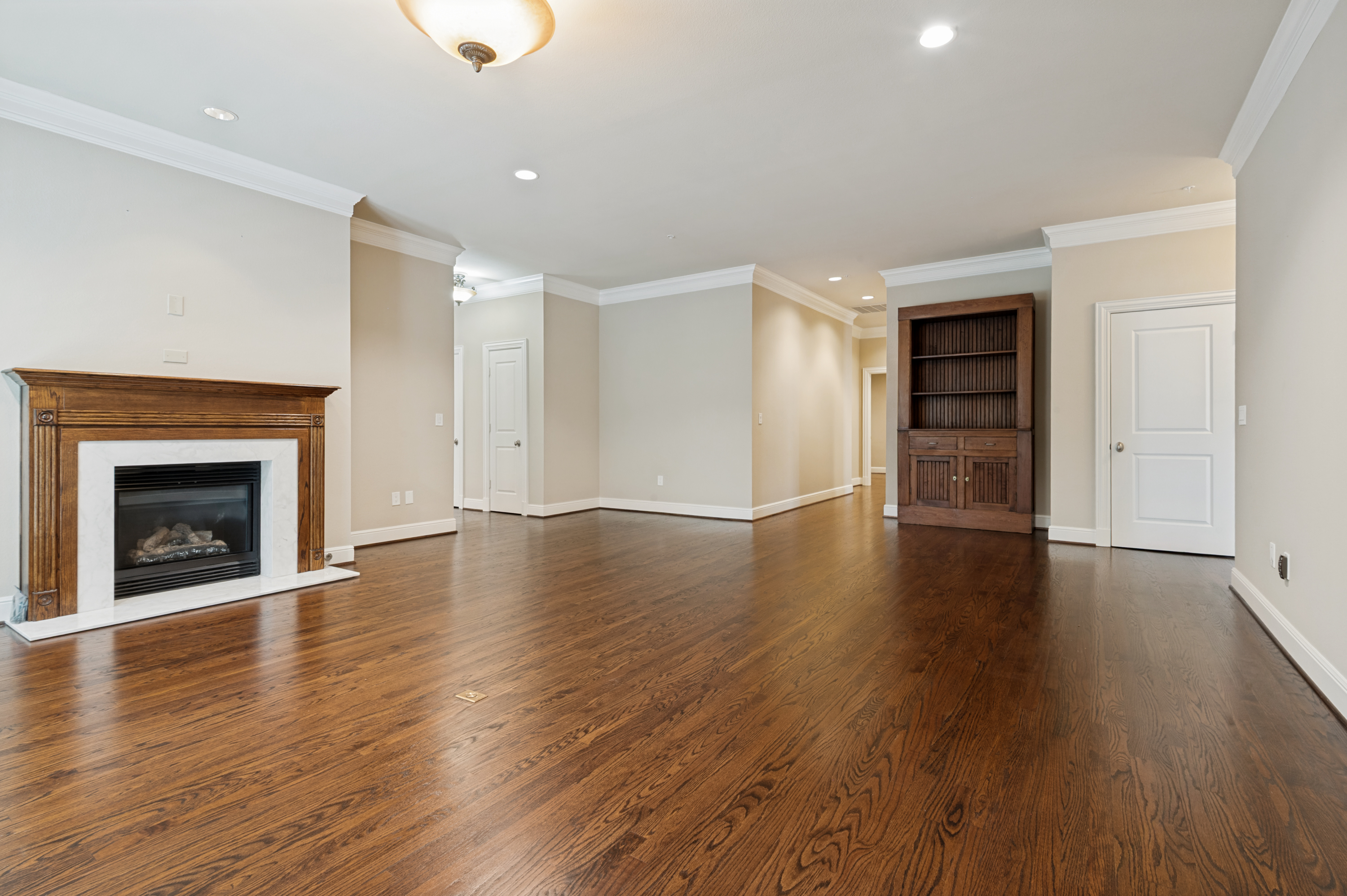 6615 Bandera Avenue Dallas TX 75225