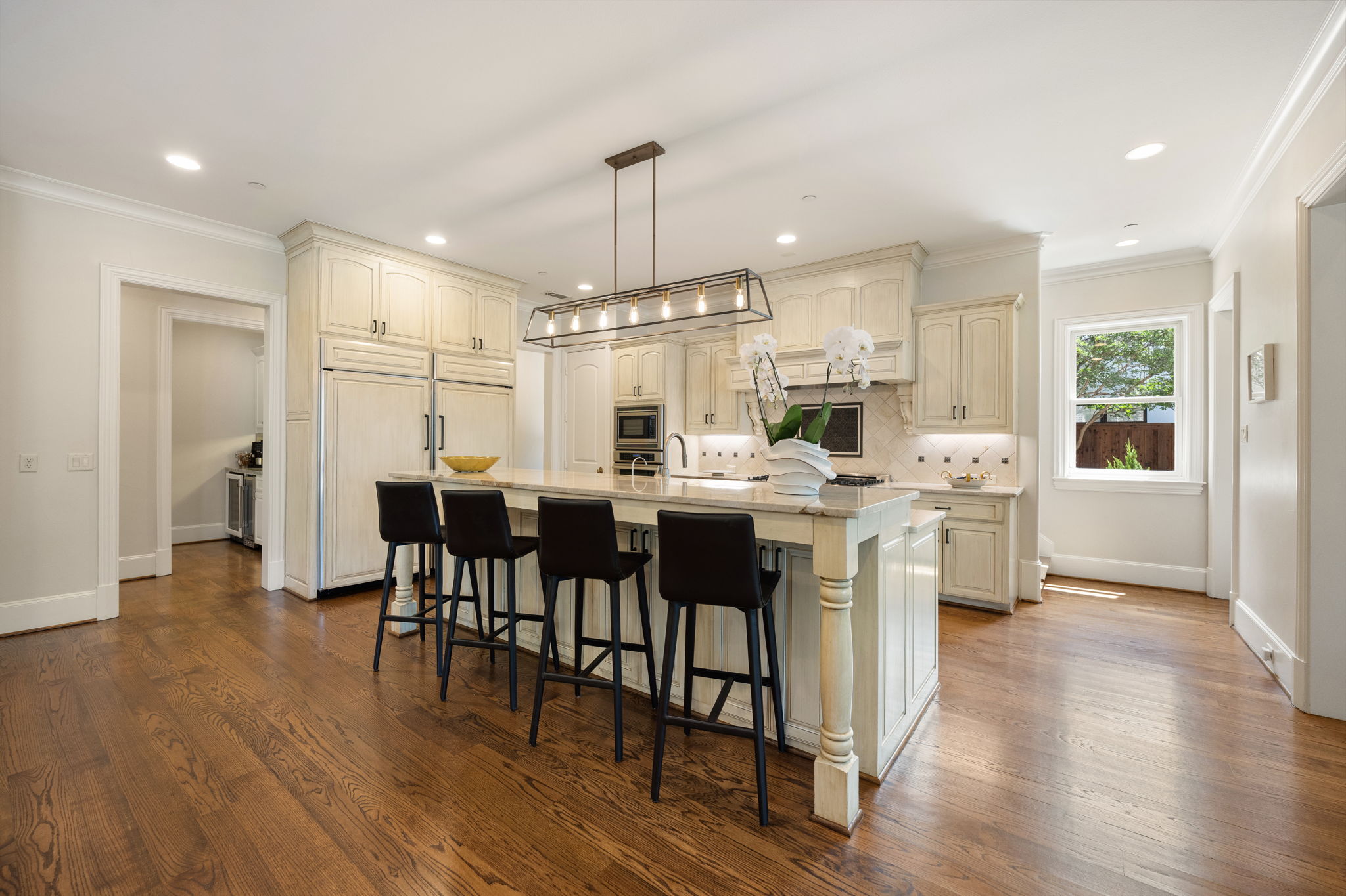 4234 Williamsburg Road Dallas TX 75220