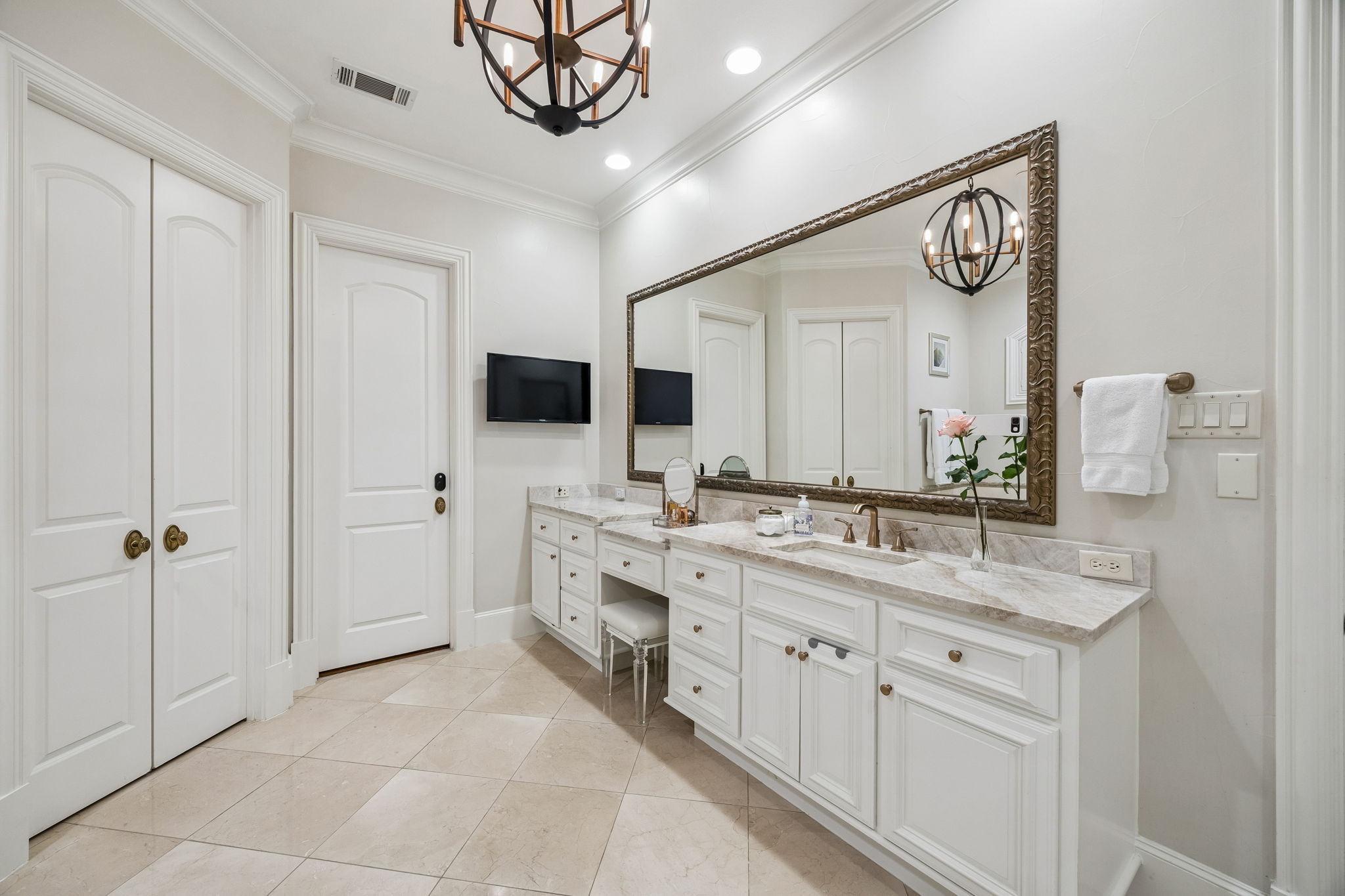 4234 Williamsburg Road Dallas TX 75220