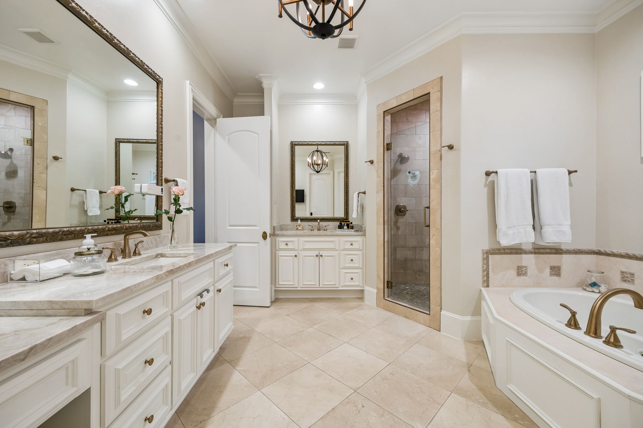 4234 Williamsburg Road Dallas TX 75220