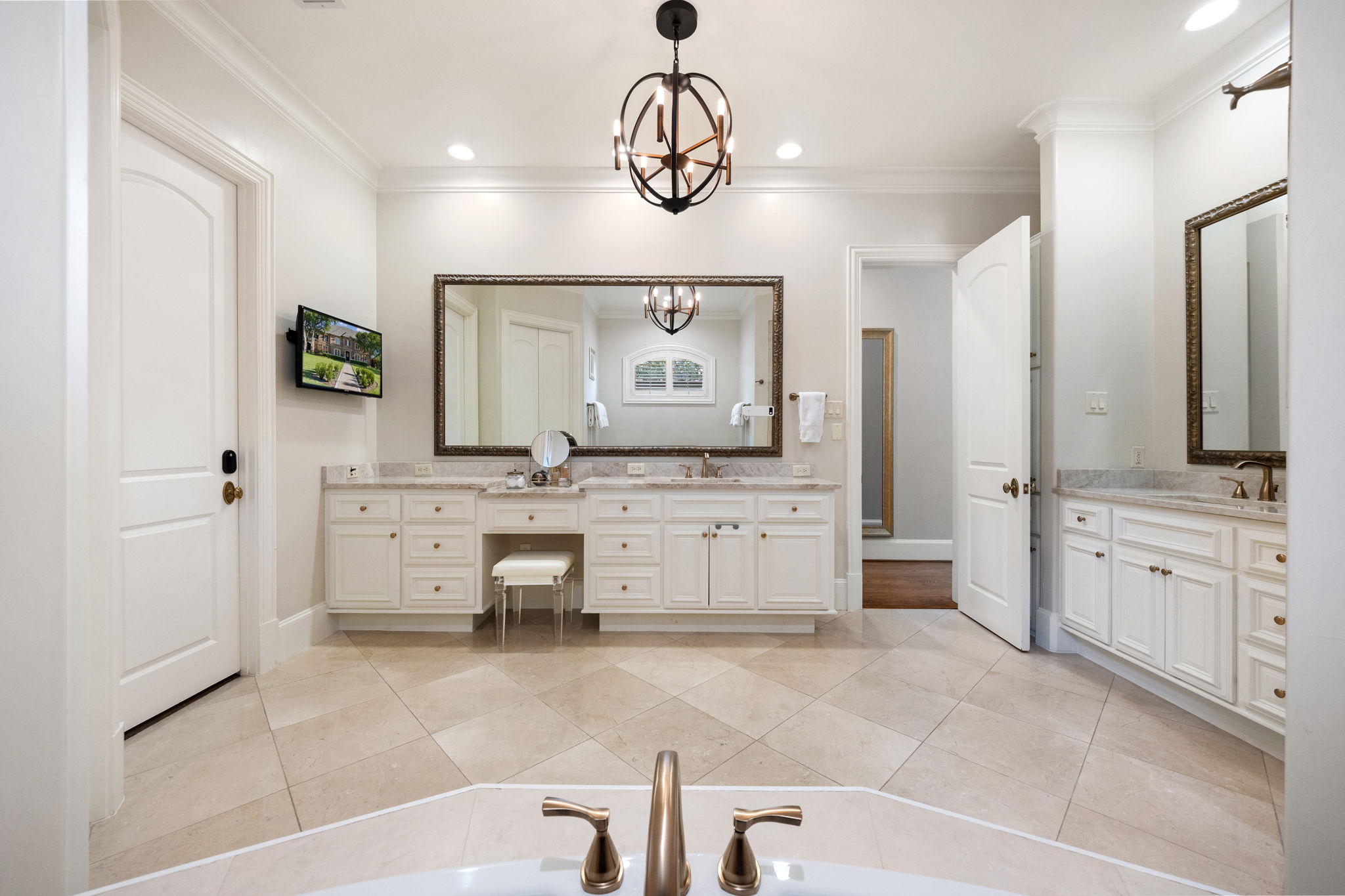 4234 Williamsburg Road Dallas TX 75220