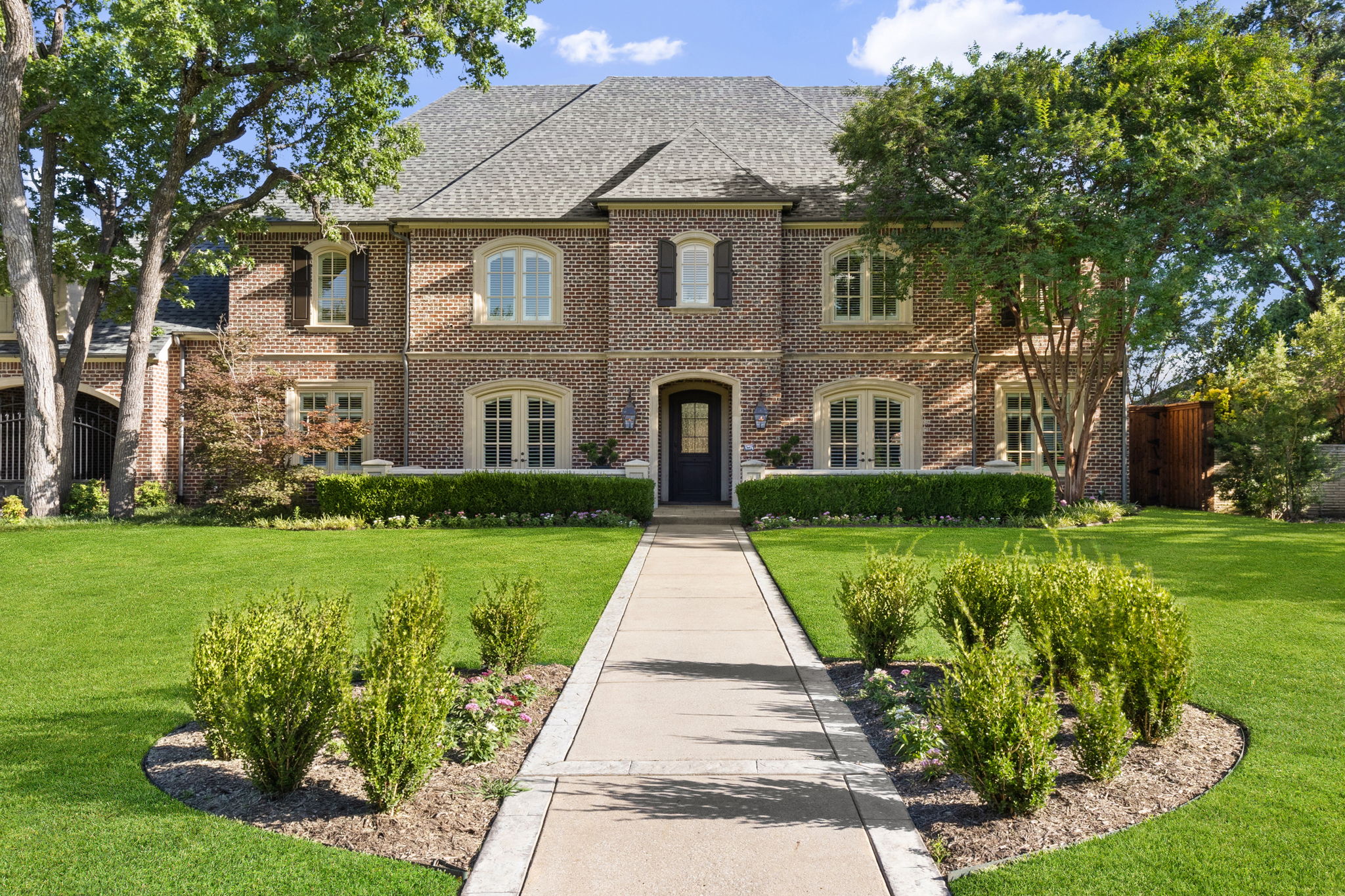4234 Williamsburg Road Dallas TX 75220