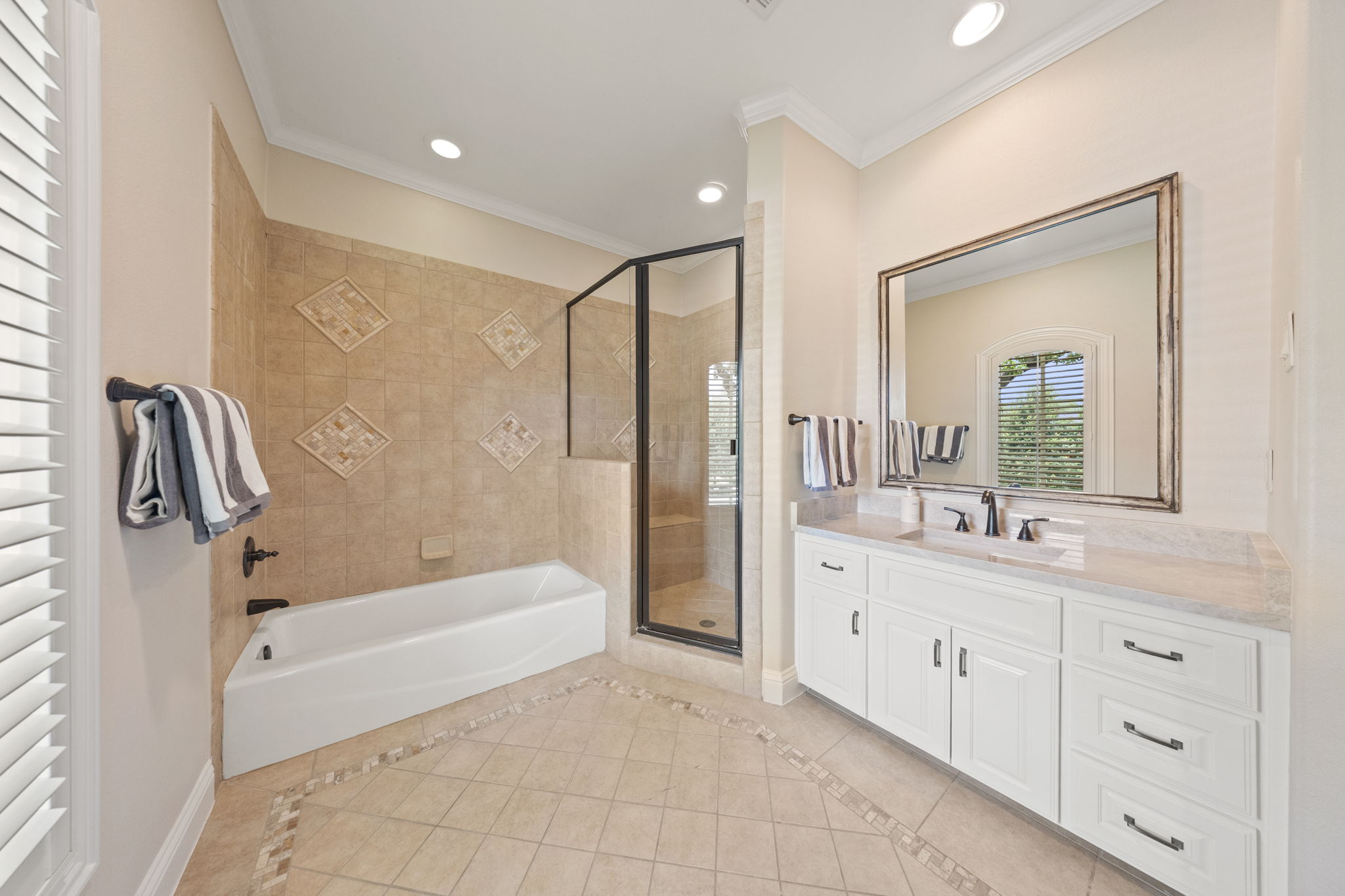 4234 Williamsburg Road Dallas TX 75220