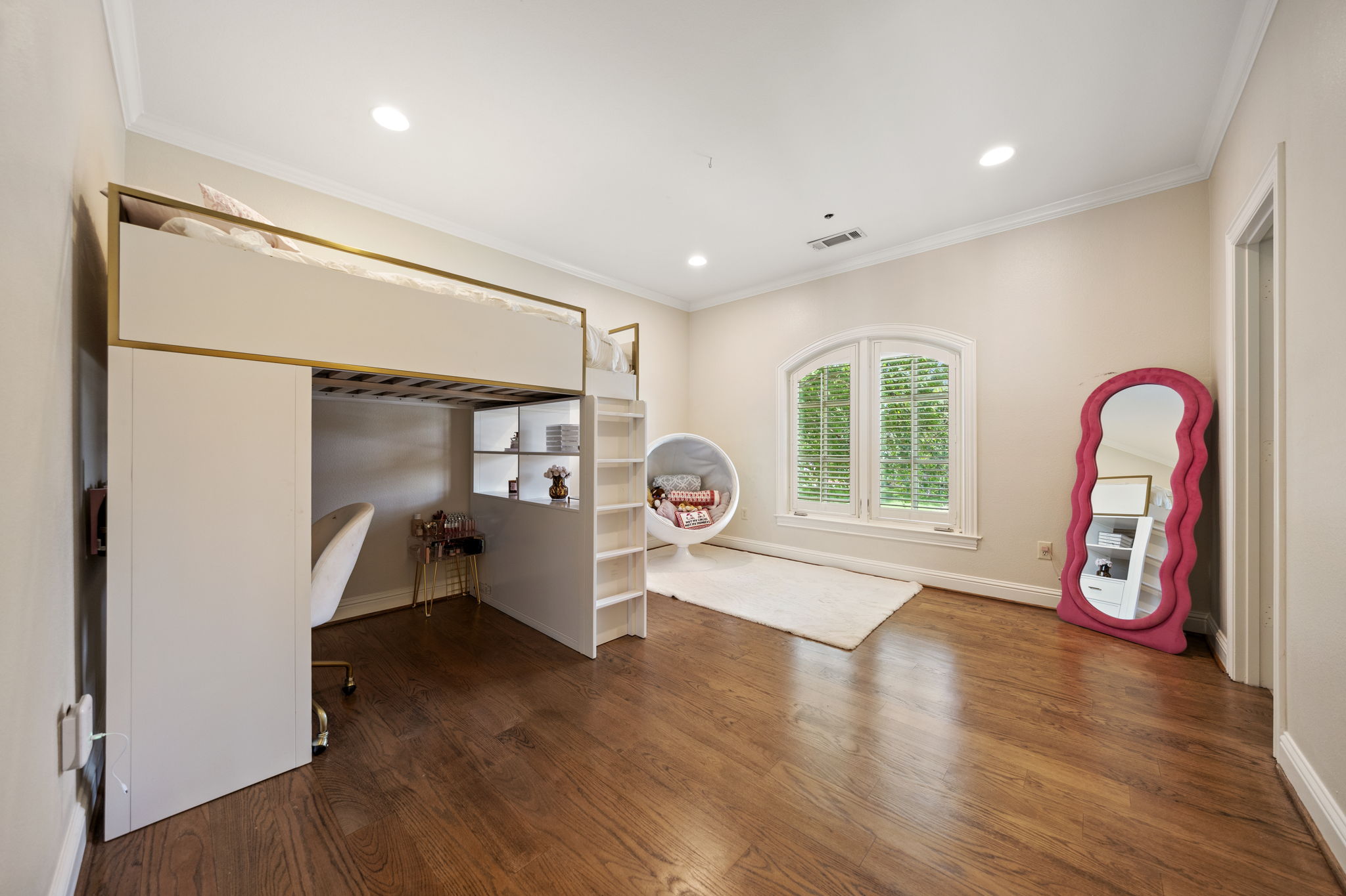 4234 Williamsburg Road Dallas TX 75220